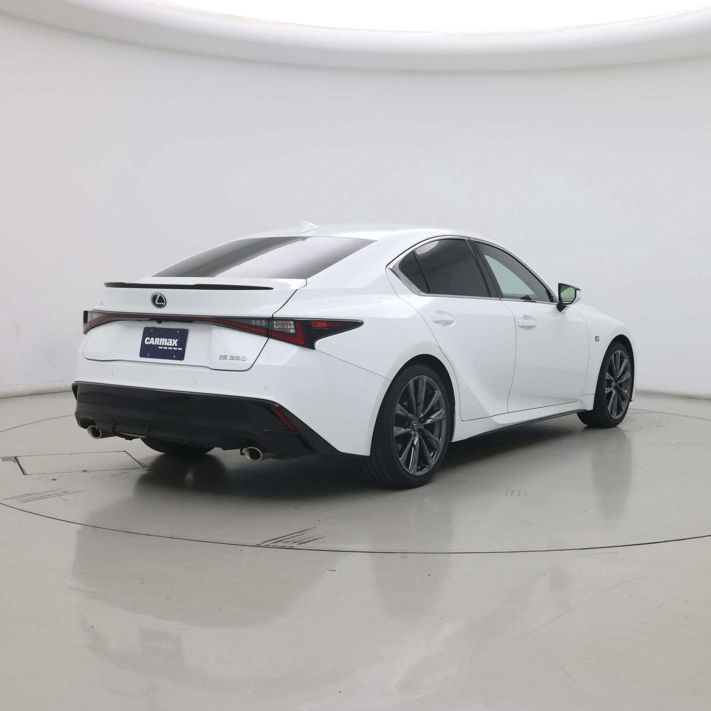 Thumbnail: 2022 Lexus IS - 8