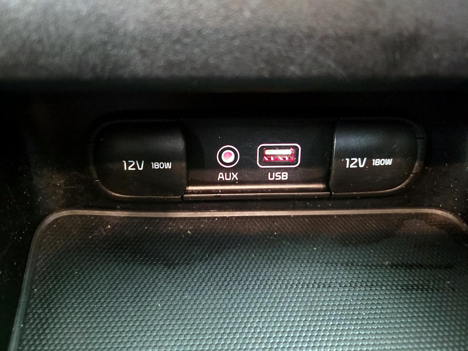 2019 Kia FORTE FE - Photo 19