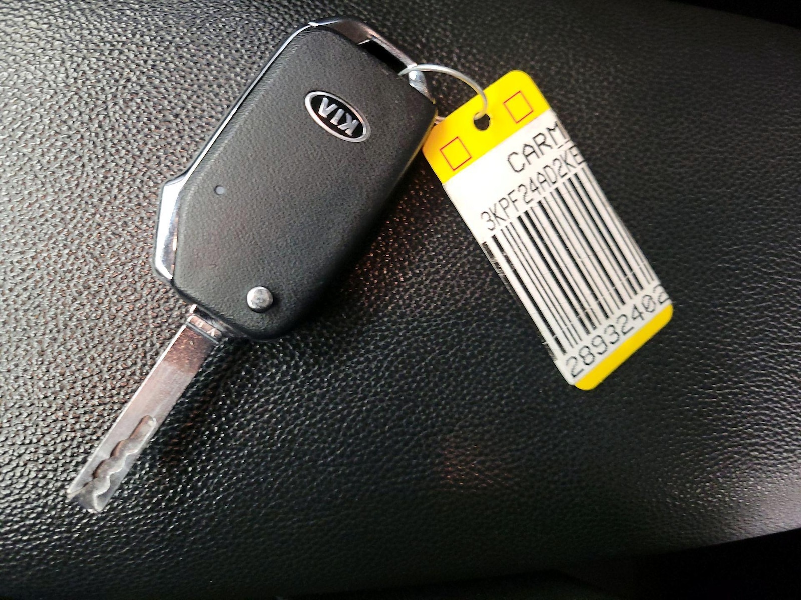 2019 Kia FORTE FE - Photo 23