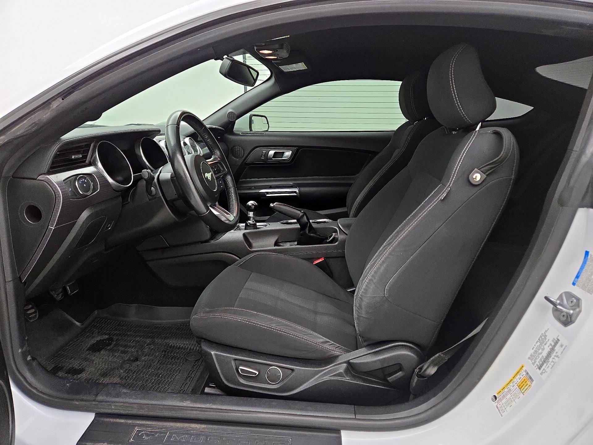 Thumbnail: 2019 Ford Mustang - 11