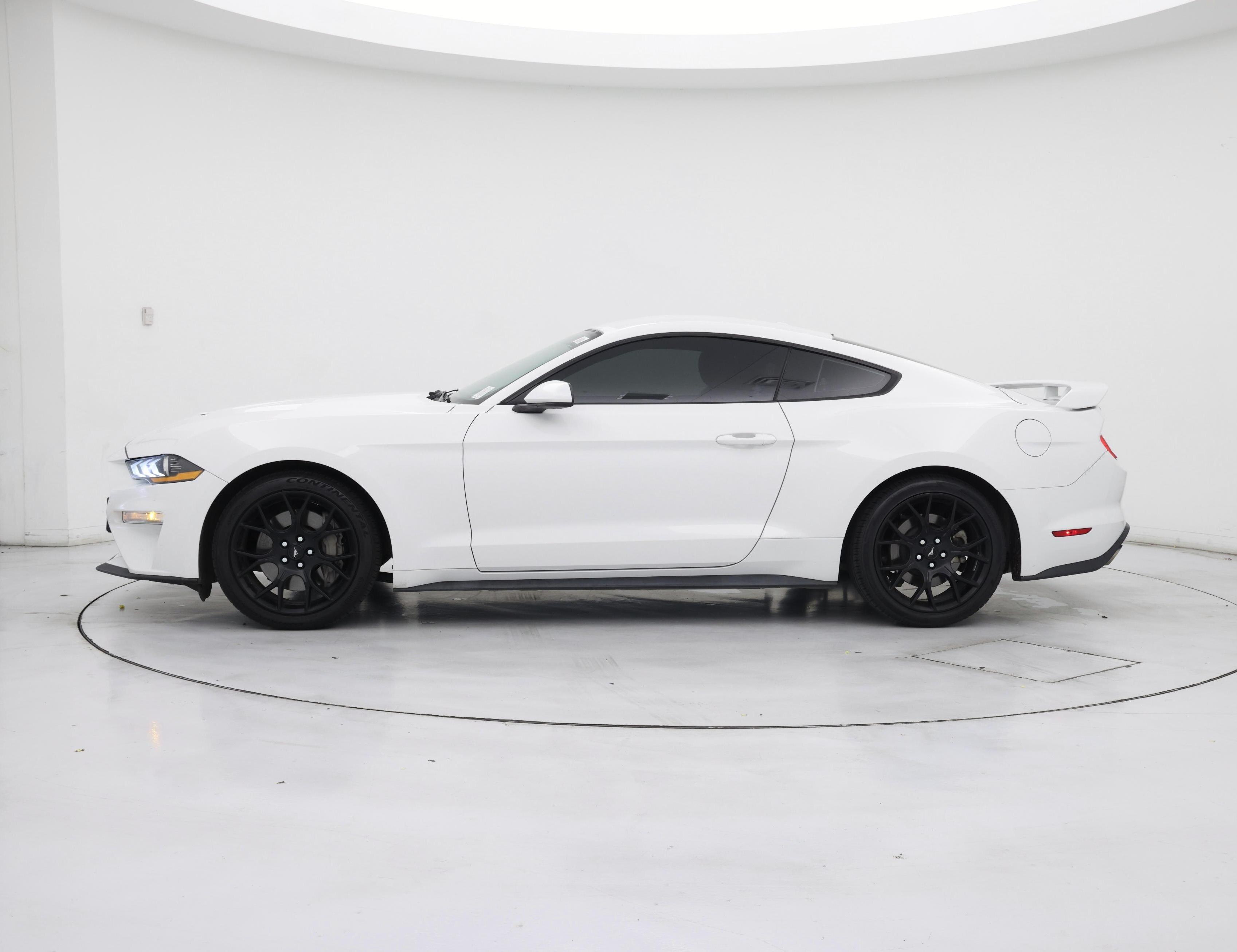 Thumbnail: 2019 Ford Mustang - 3