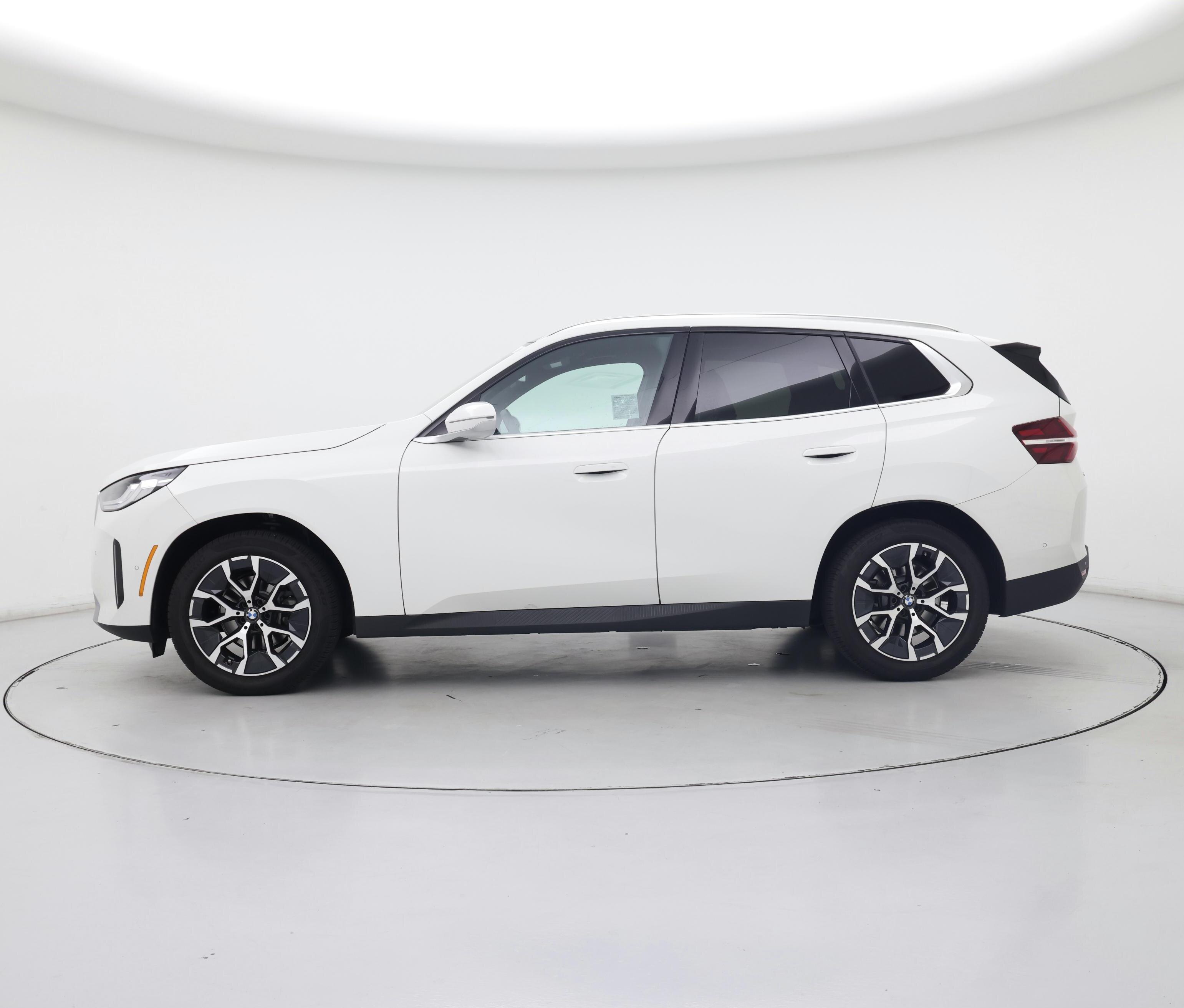 Thumbnail: 2025 BMW X3 - 3
