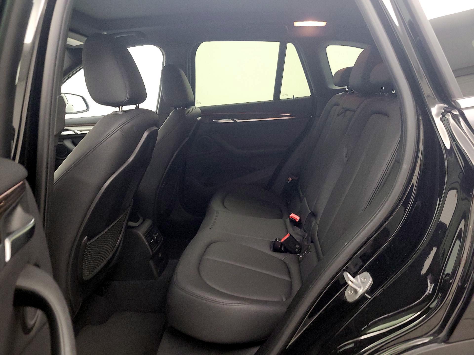 Thumbnail: 2016 BMW X1 - 19