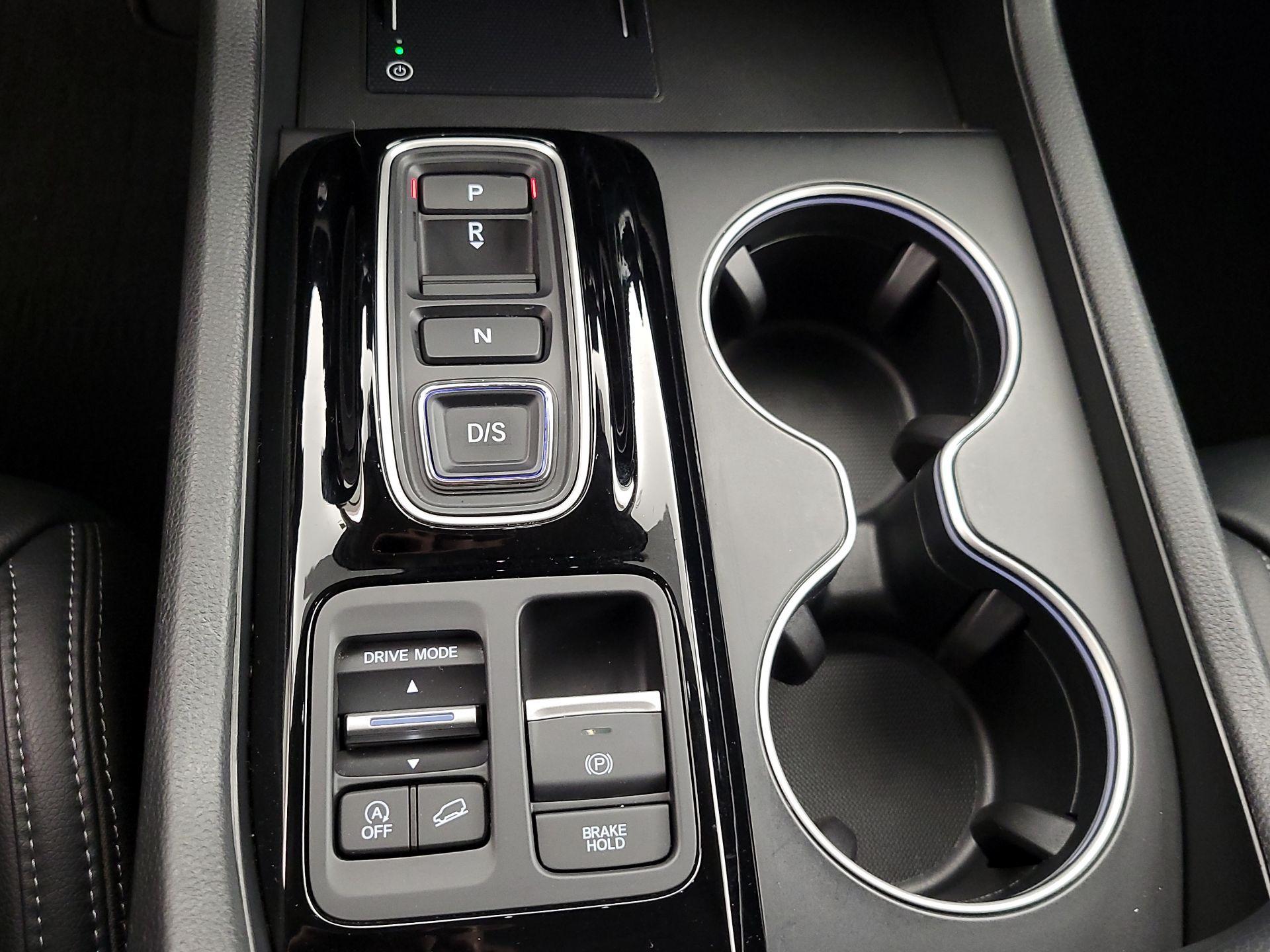 Thumbnail: 2024 Honda Pilot - 18
