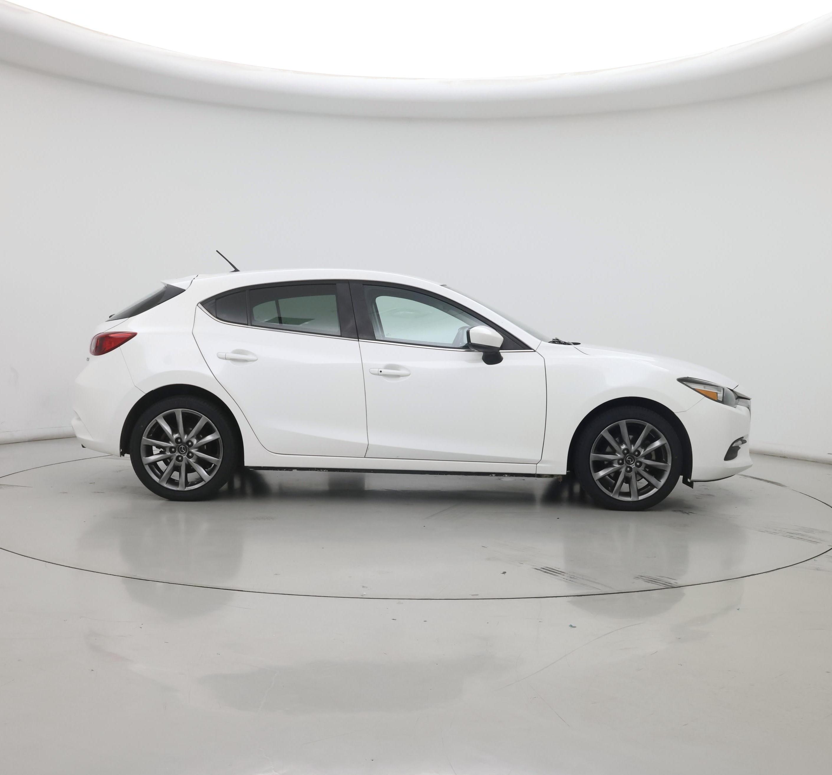 Thumbnail: 2018 Mazda Mazda3 - 7