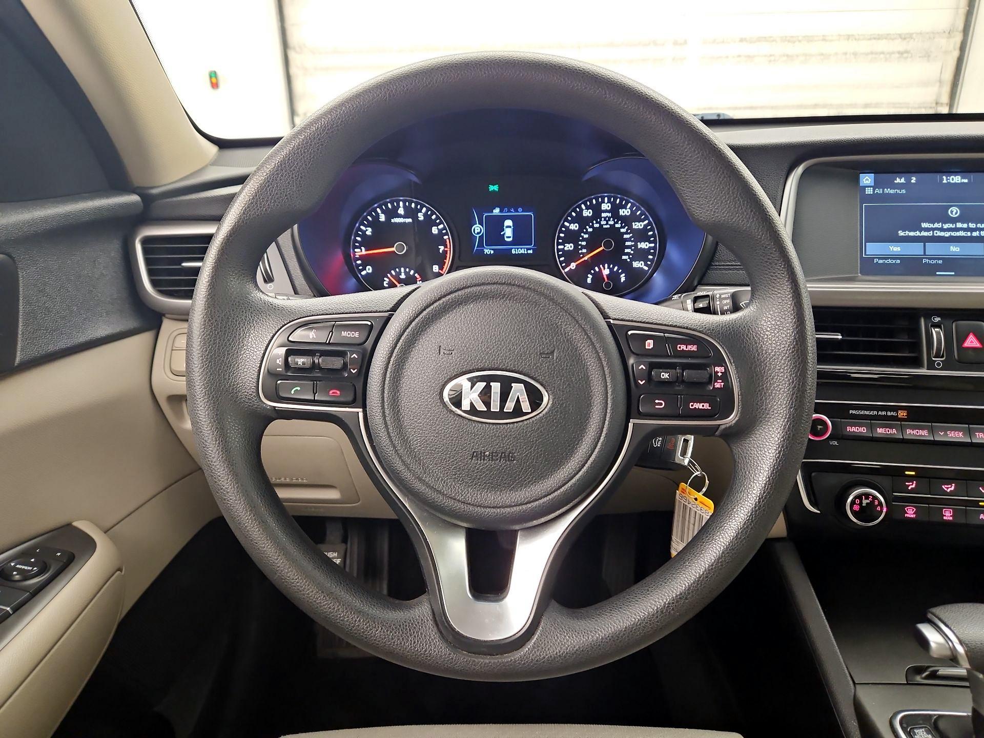 Thumbnail: 2018 Kia Optima - 10