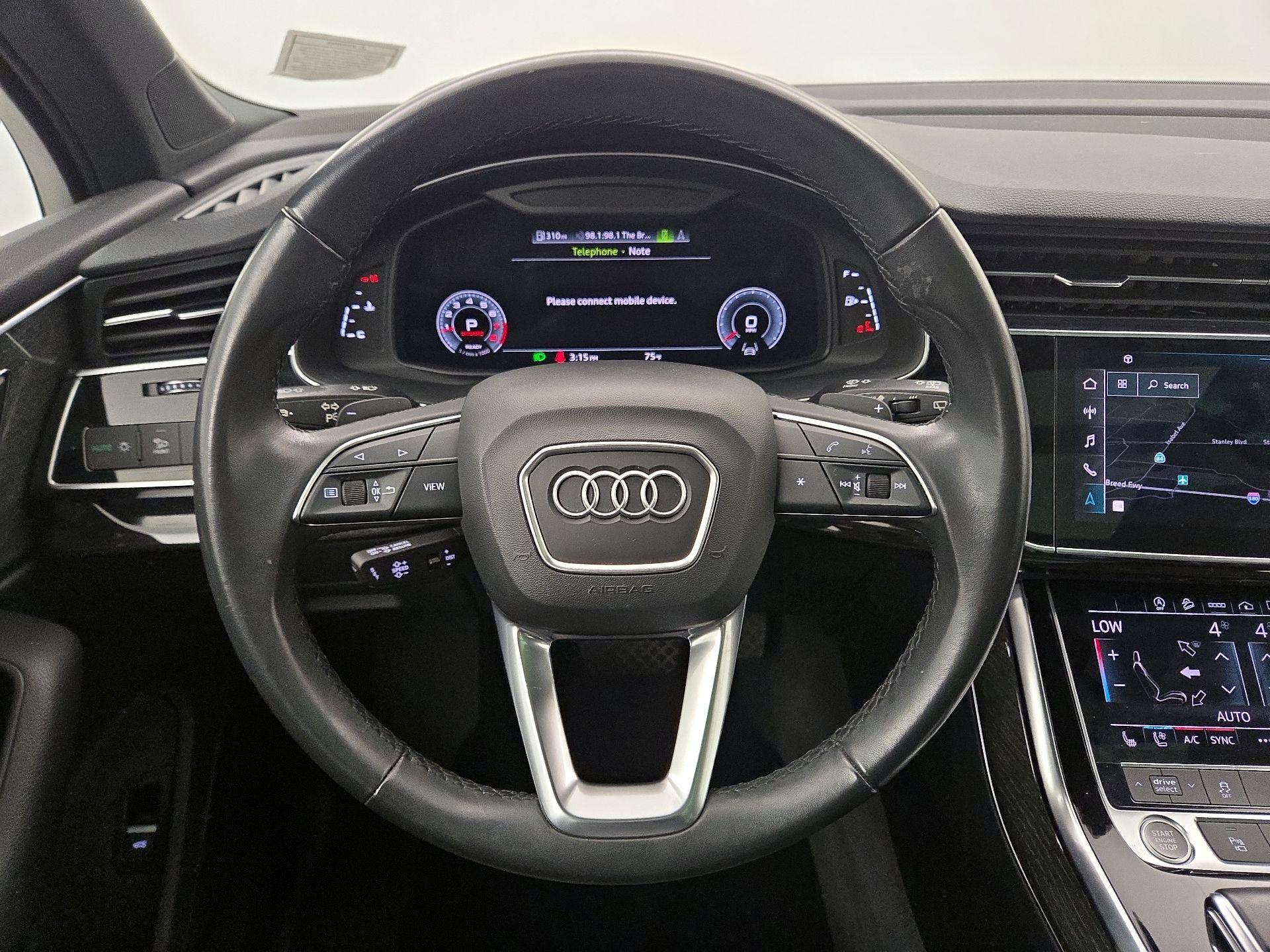 Thumbnail: 2021 Audi Q7 - 10