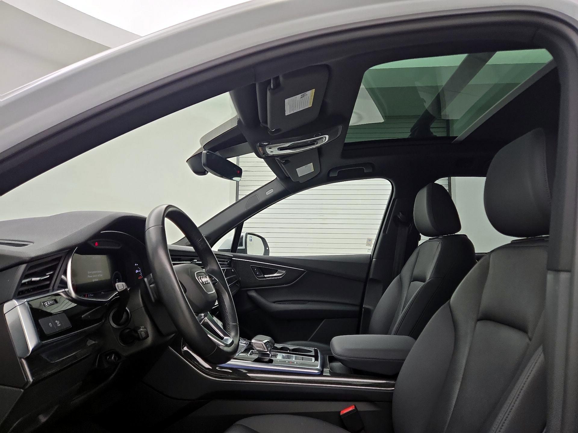 Thumbnail: 2021 Audi Q7 - 20