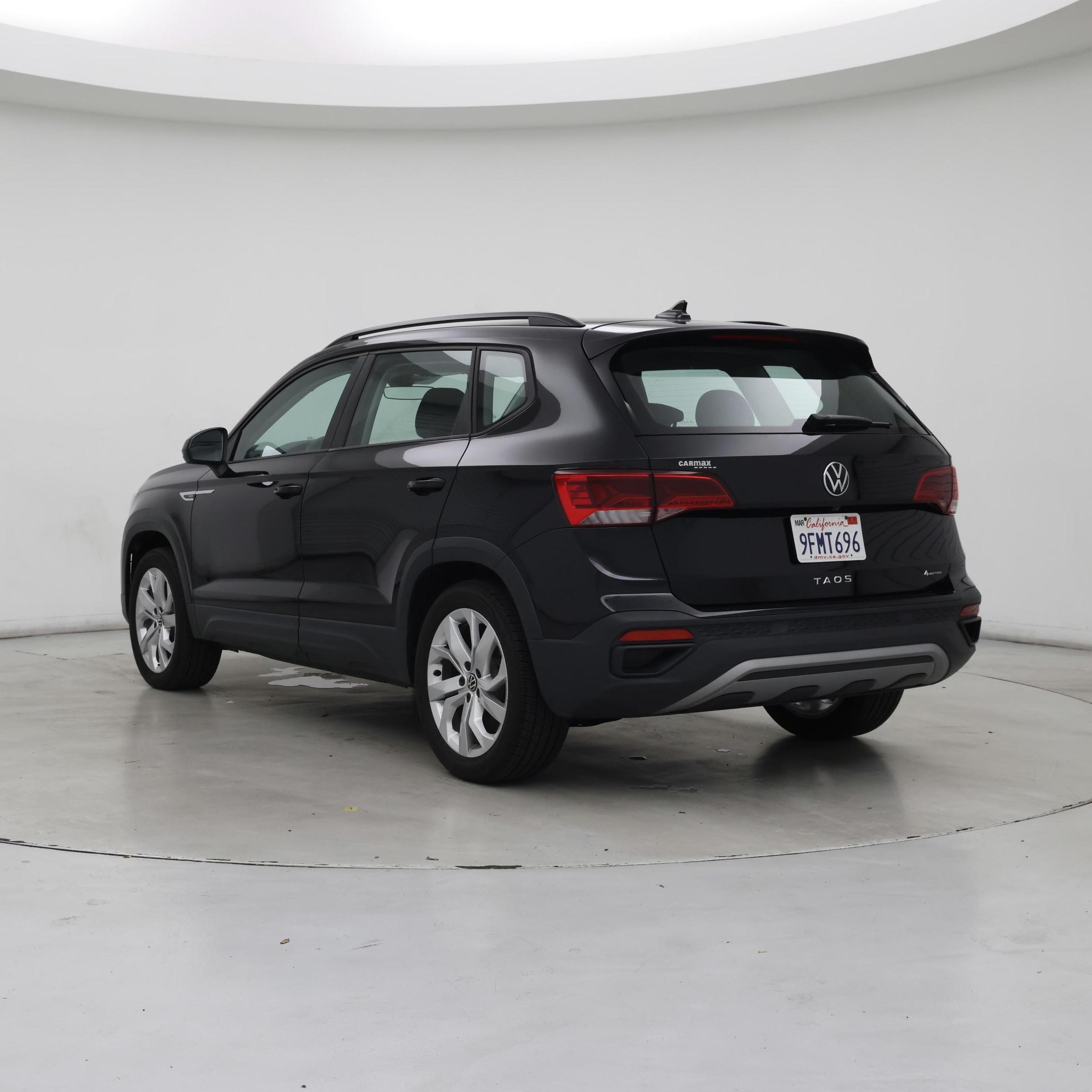 Thumbnail: 2023 Volkswagen Taos - 2