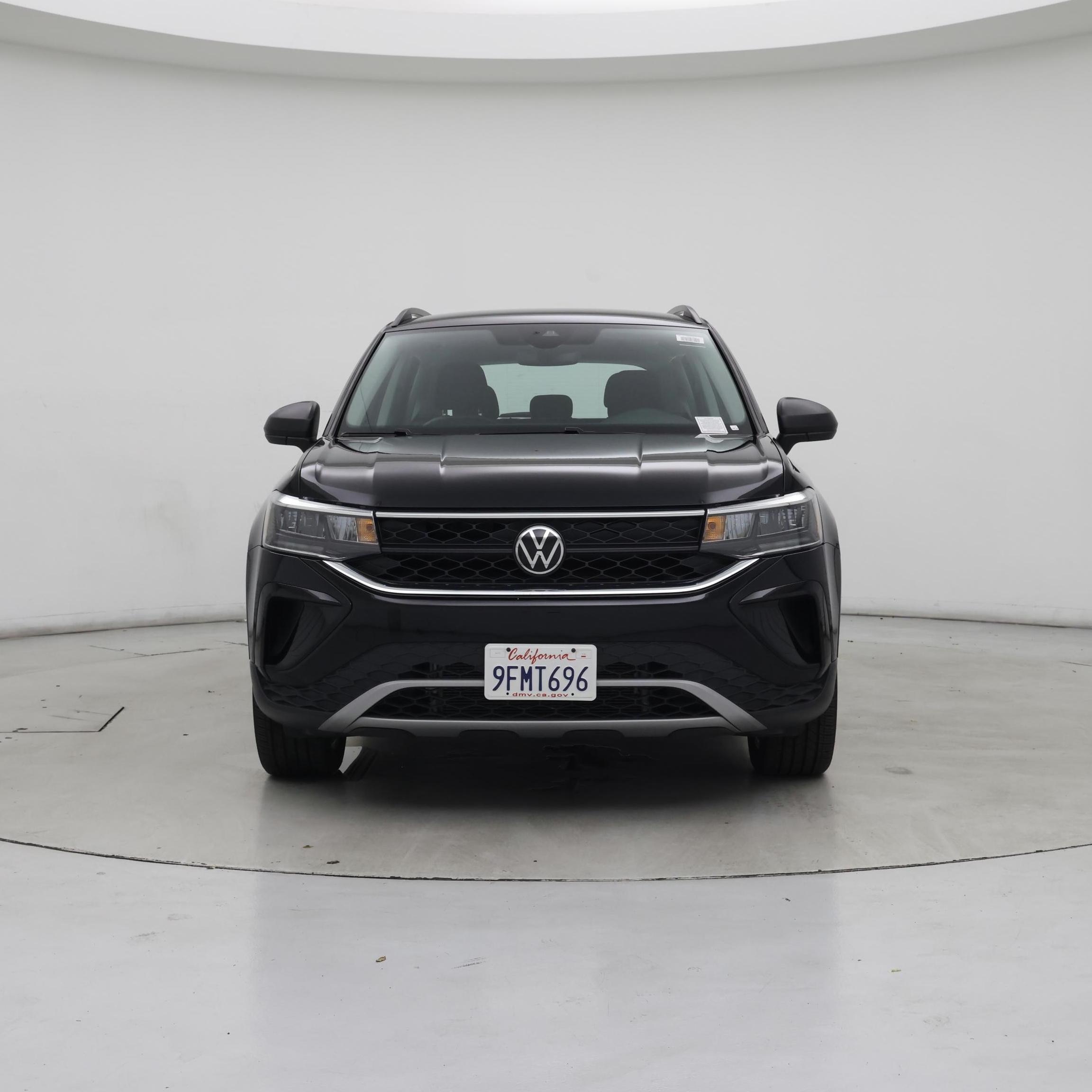 Thumbnail: 2023 Volkswagen Taos - 5