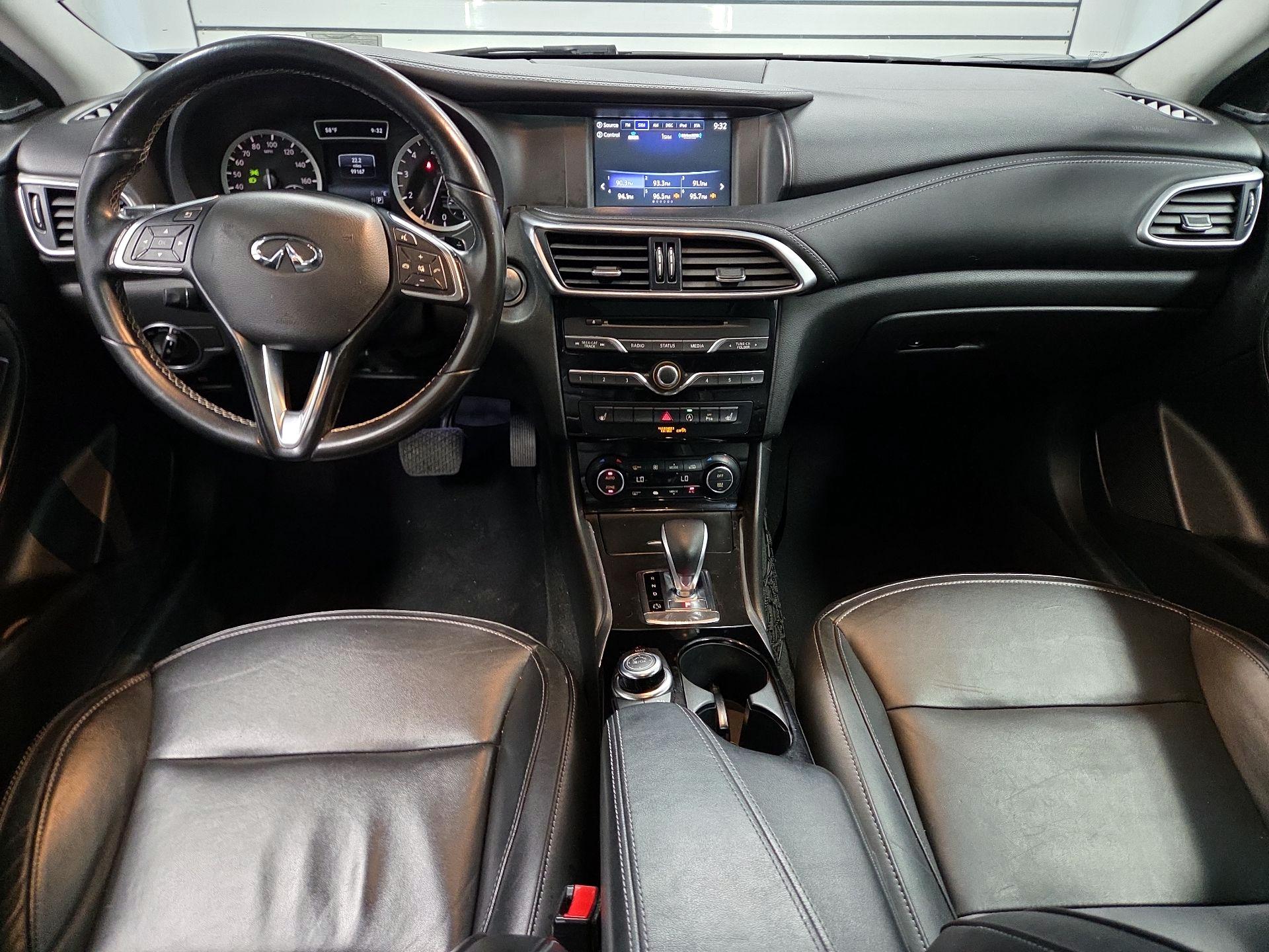Thumbnail: 2019 INFINITI QX30 - 9