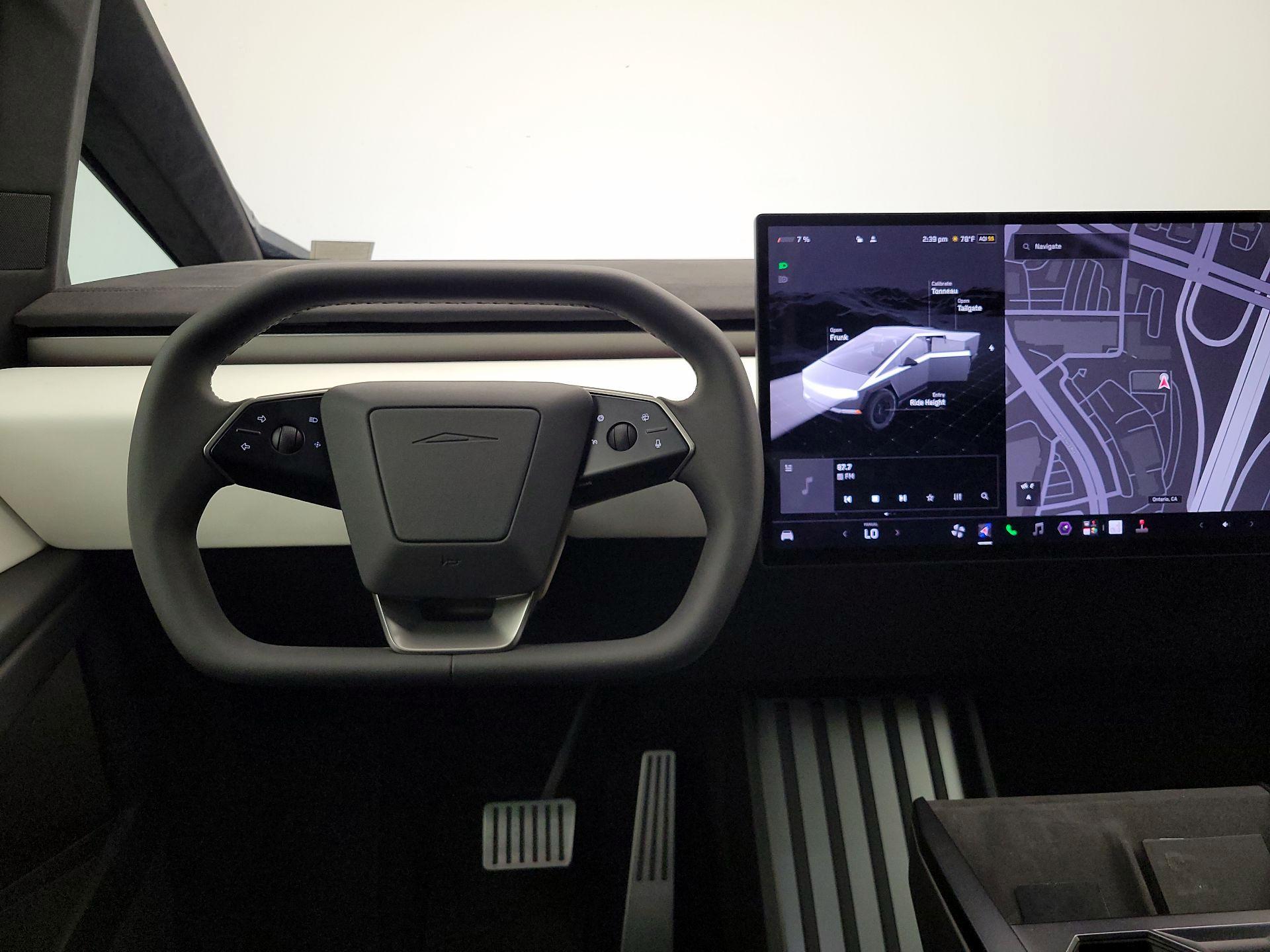 Thumbnail: 2024 Tesla Cybertruck - 10
