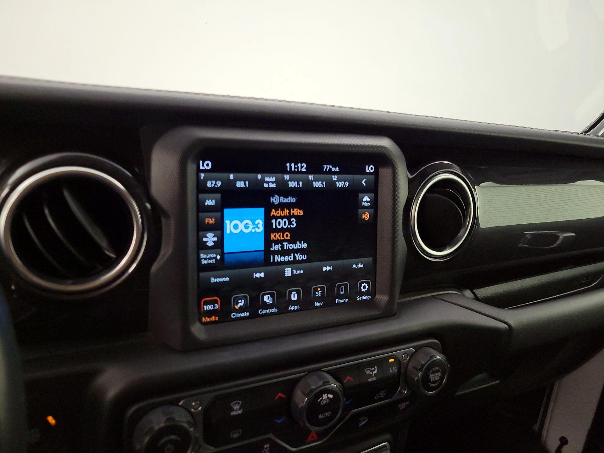 Thumbnail: 2021 Jeep Wrangler - 16