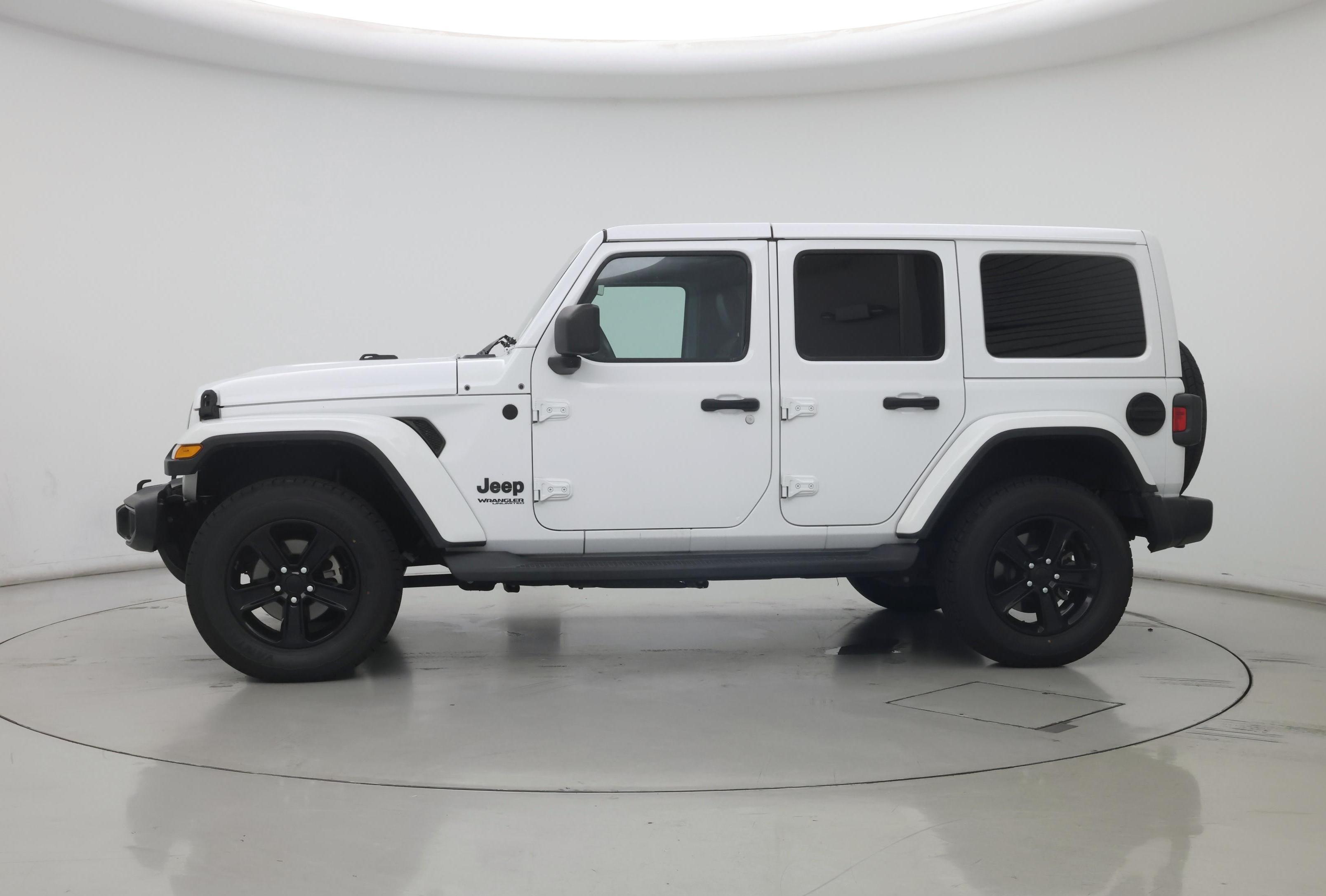 Thumbnail: 2021 Jeep Wrangler - 3