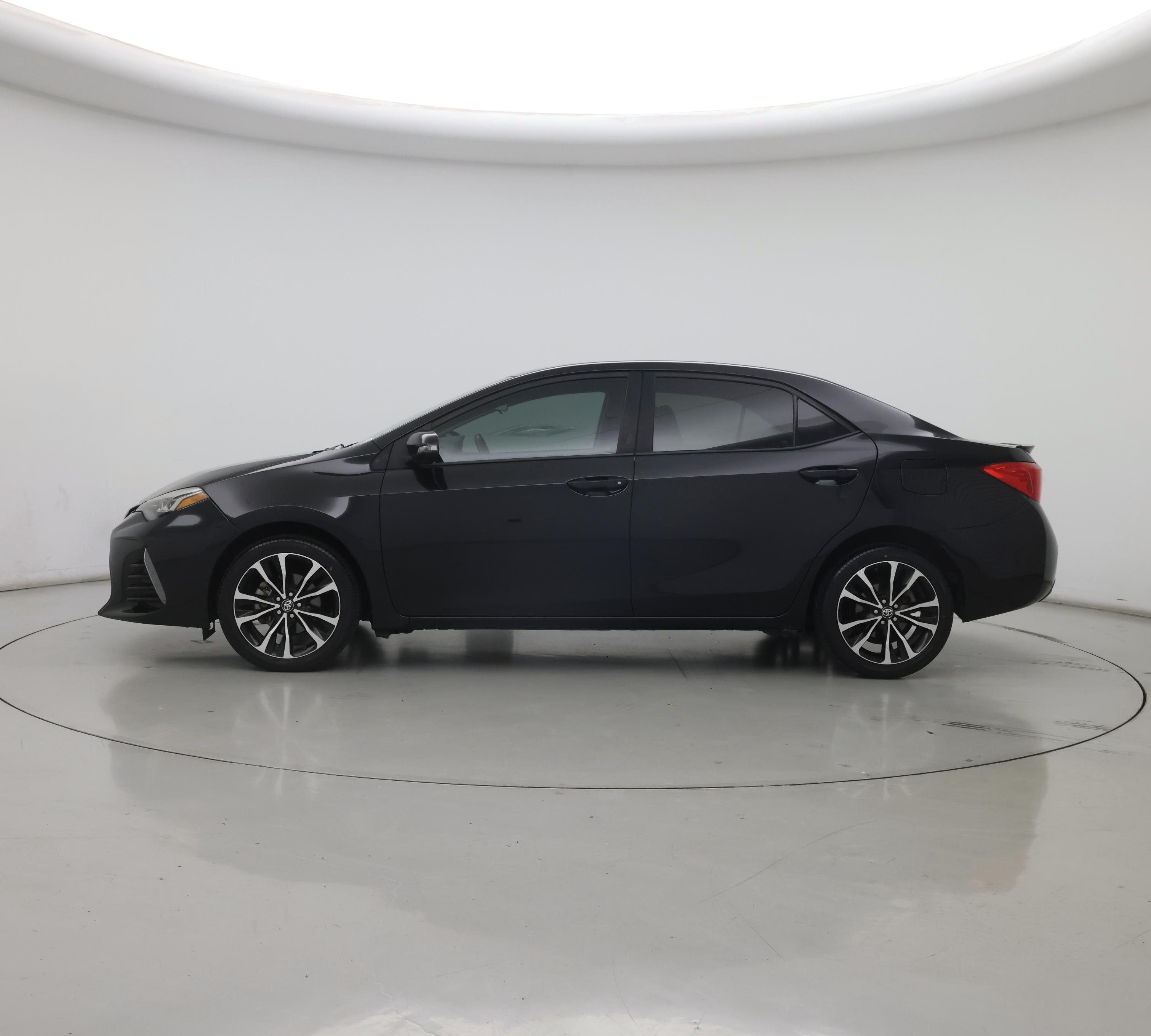 Thumbnail: 2019 Toyota Corolla - 3
