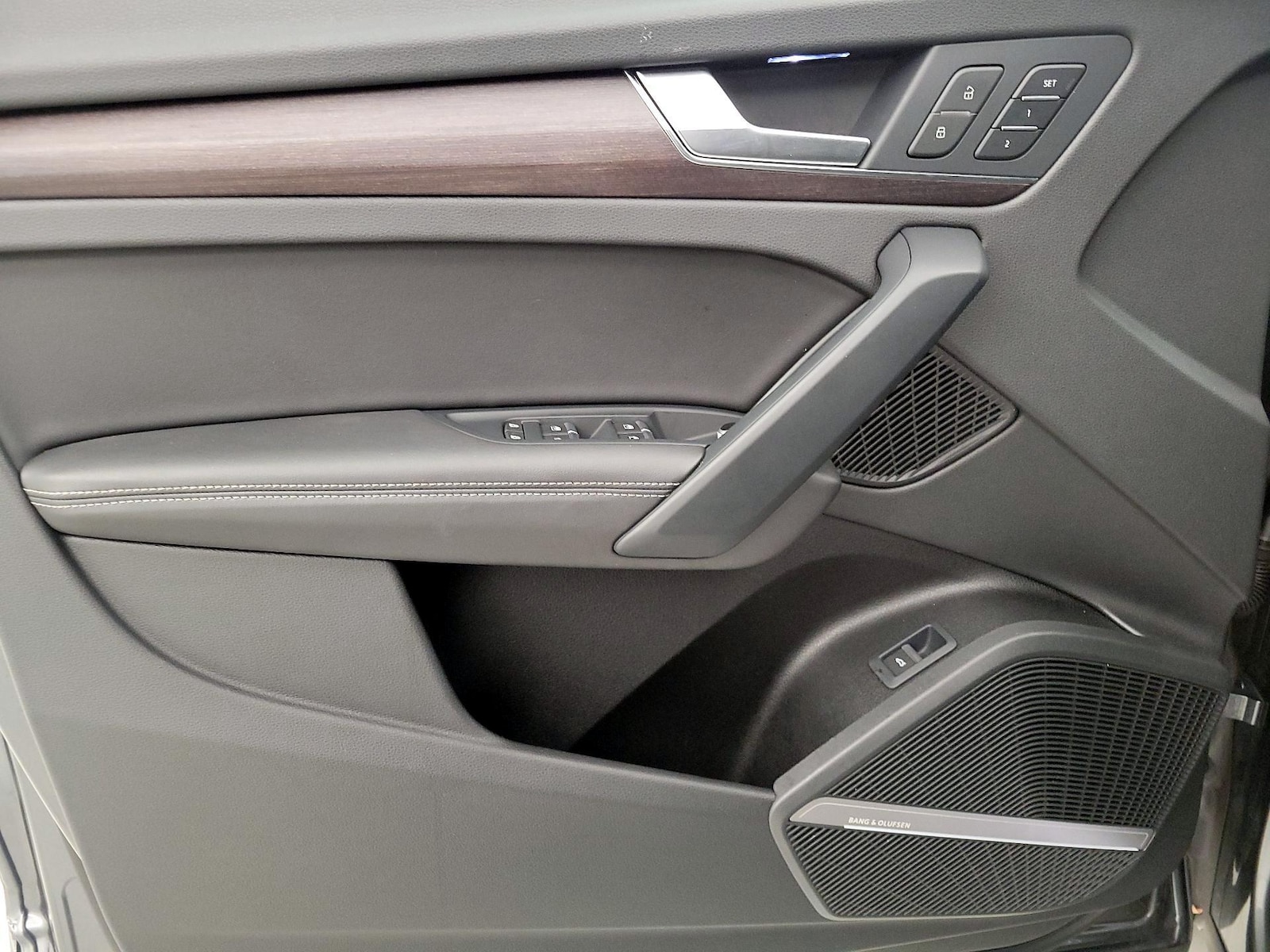 2022 Audi Q5 Premium Plus - Photo 13
