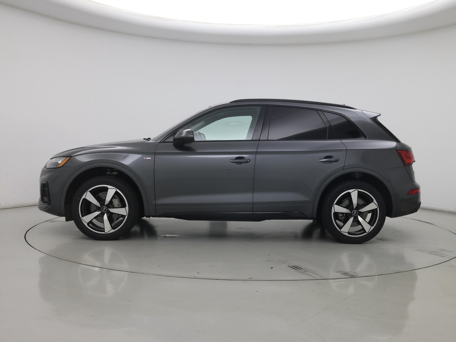 2022 Audi Q5 Premium Plus - Photo 4