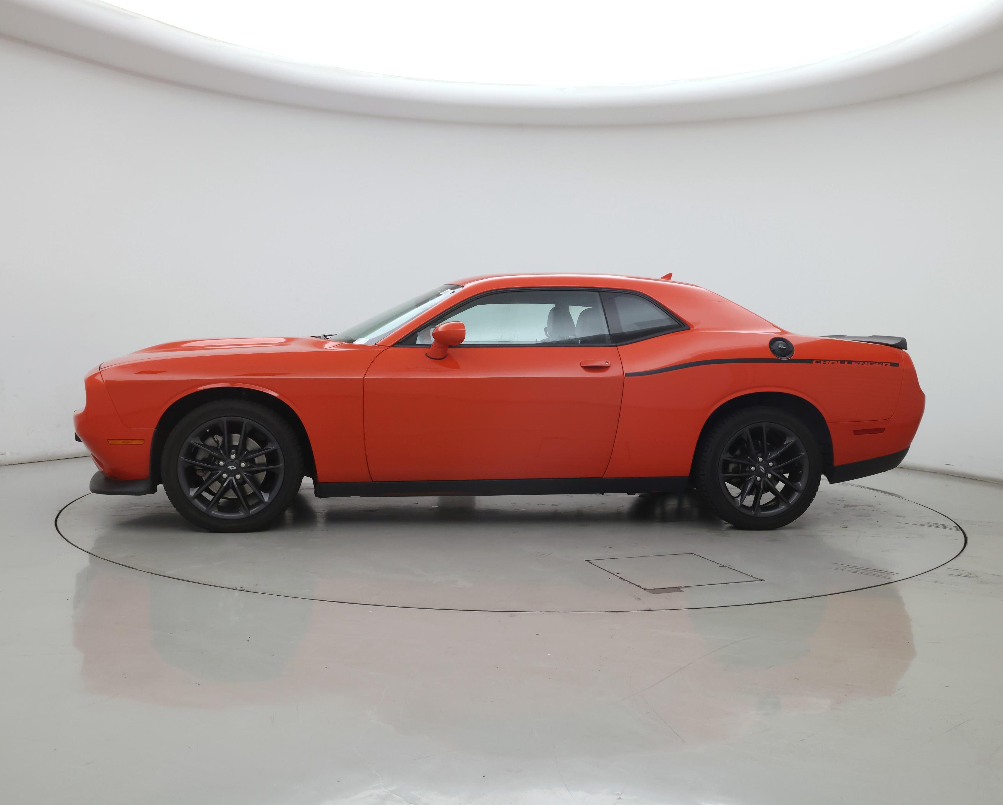 Thumbnail: 2021 Dodge Challenger - 3
