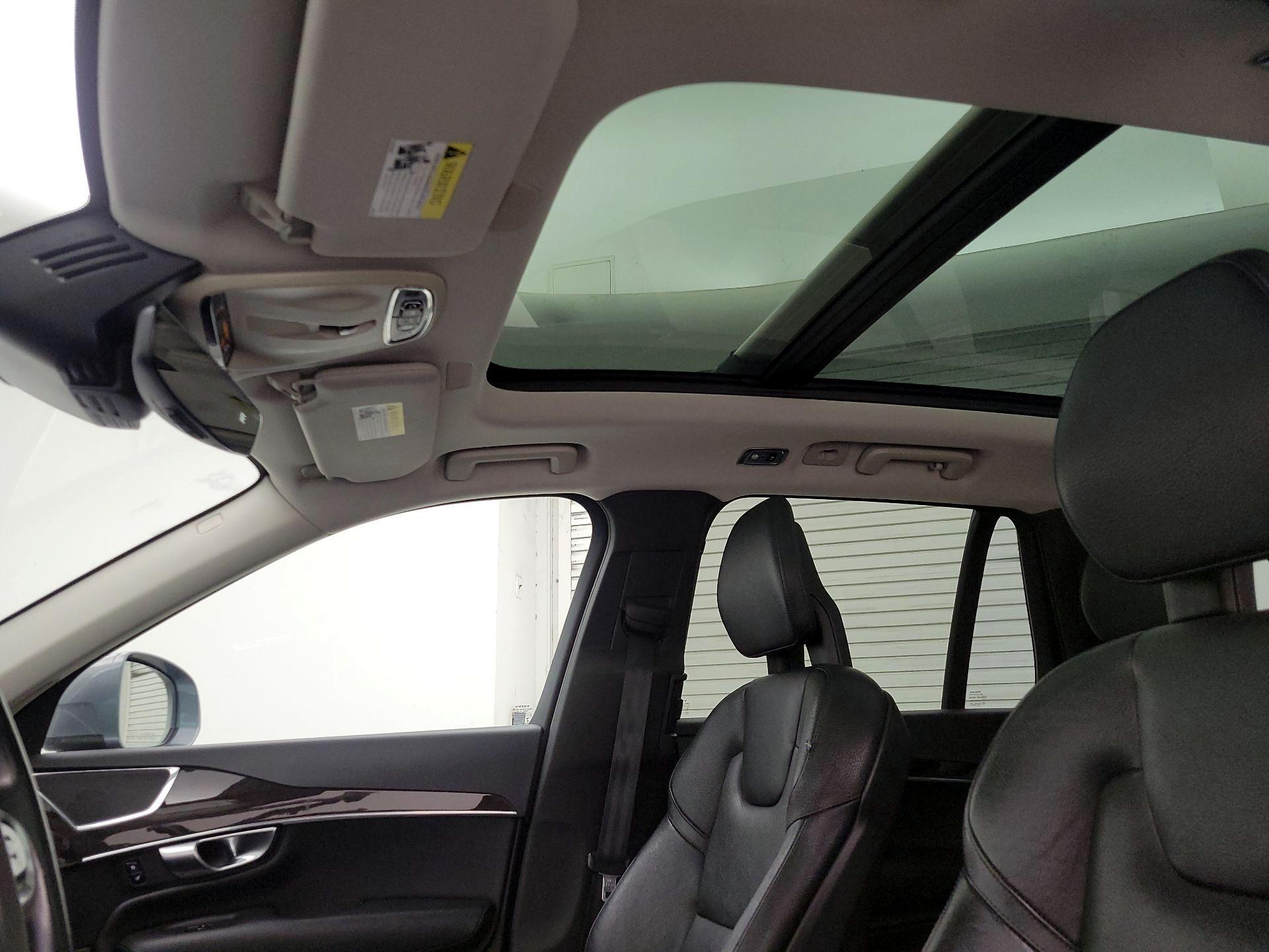 Thumbnail: 2018 Volvo XC90 - 19