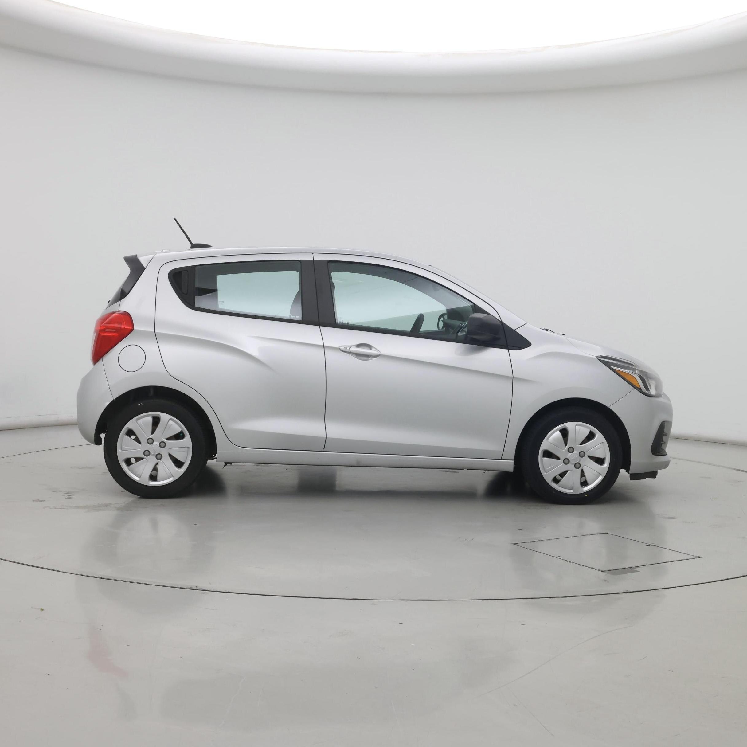 Thumbnail: 2017 Chevrolet Spark - 7