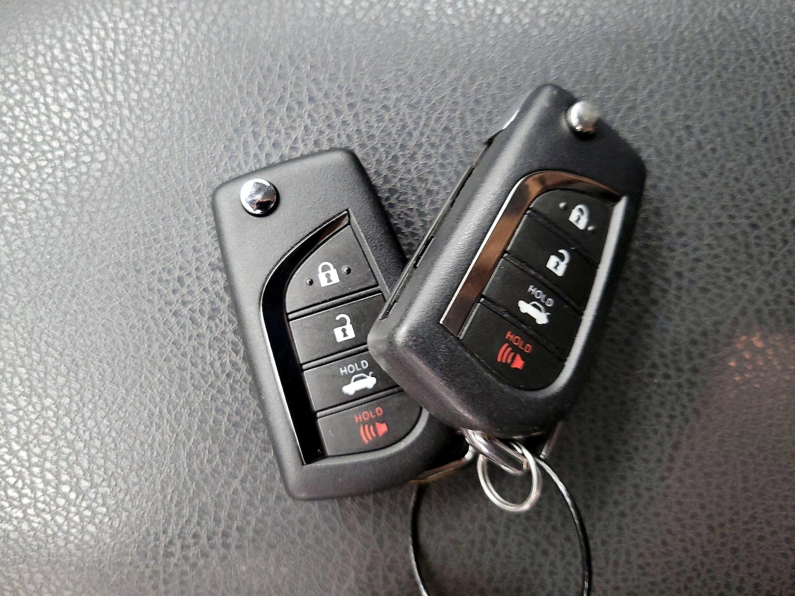 2024 Toyota Camry SE - Photo 23