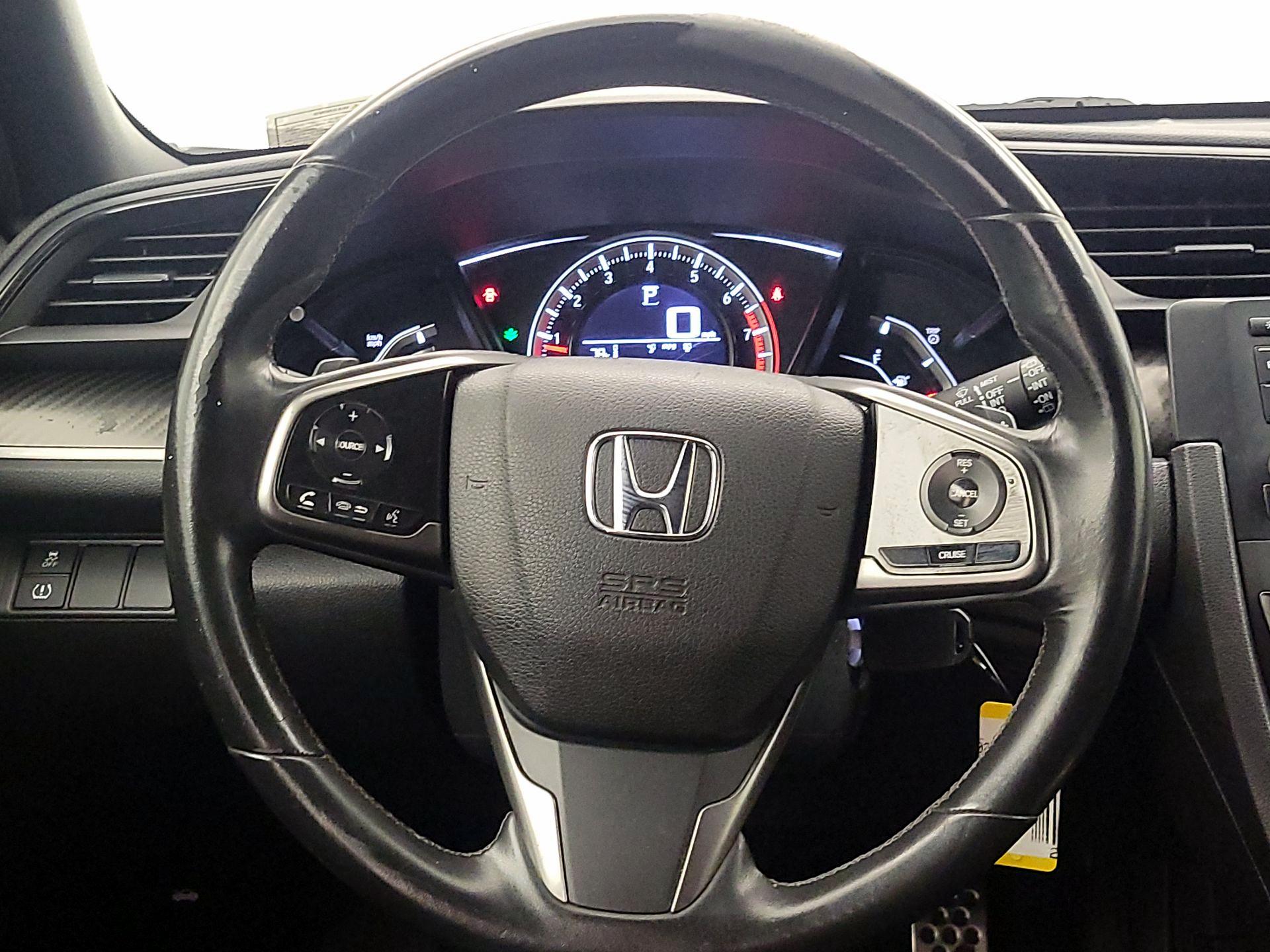 Thumbnail: 2017 Honda Civic - 10