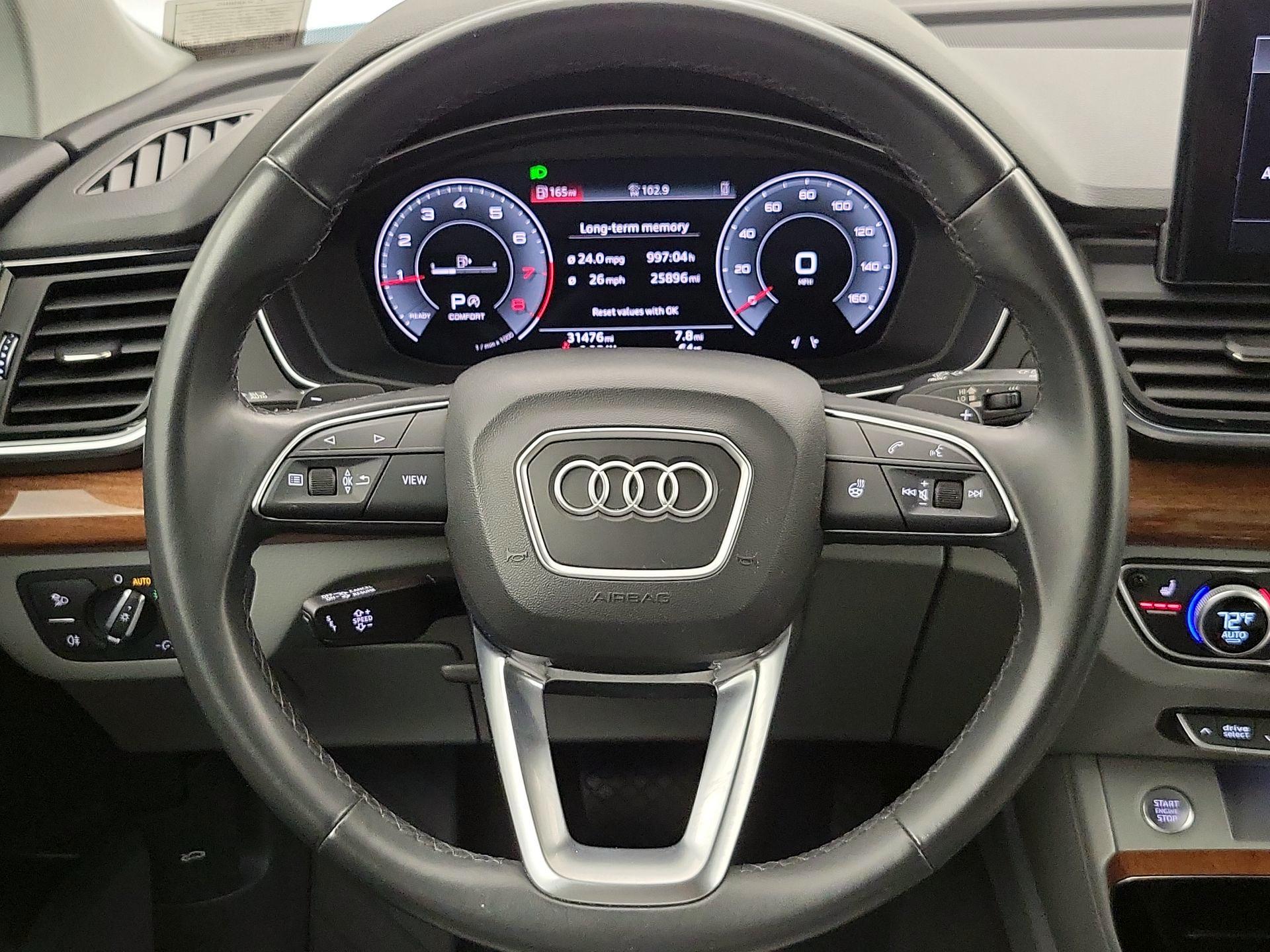Thumbnail: 2022 Audi Q5 - 10