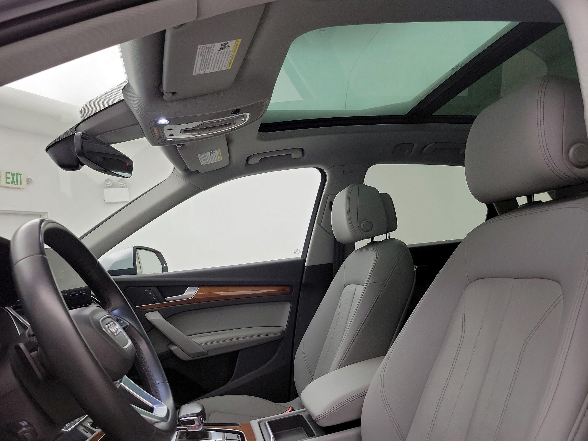 Thumbnail: 2022 Audi Q5 - 19