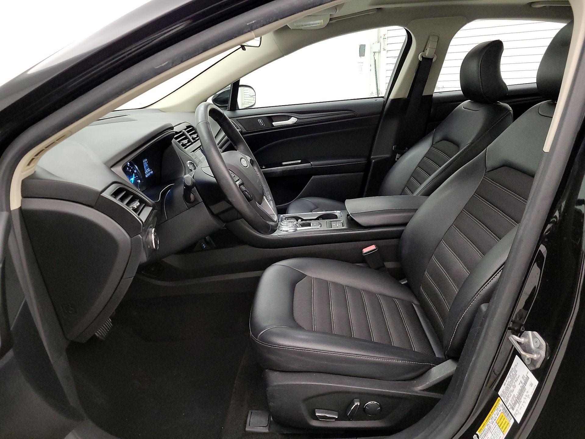 Thumbnail: 2018 Ford Fusion - 11