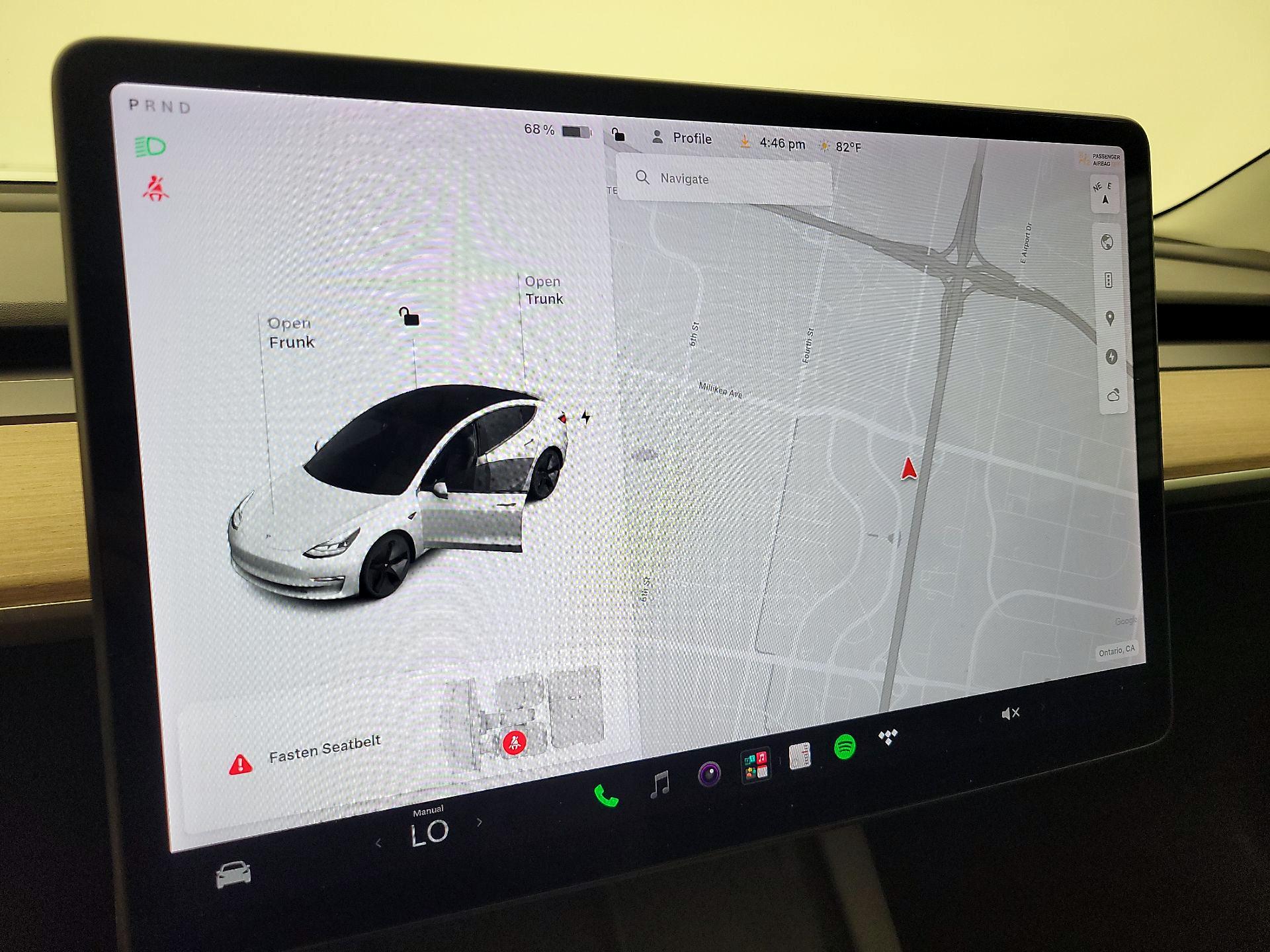 Thumbnail: 2022 Tesla Model 3 - 13