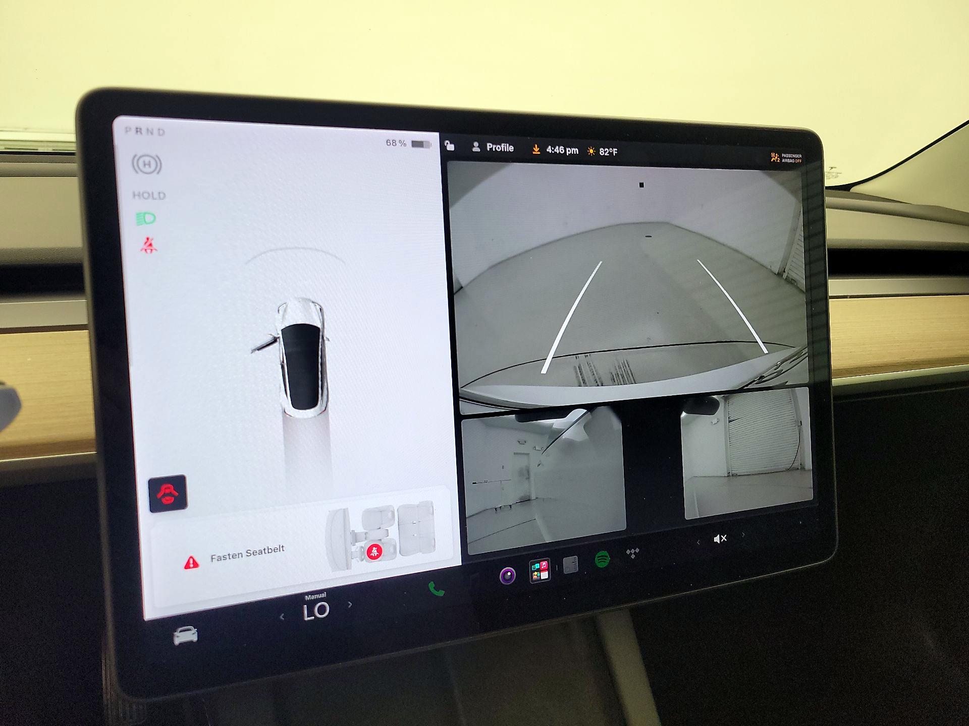 Thumbnail: 2022 Tesla Model 3 - 14