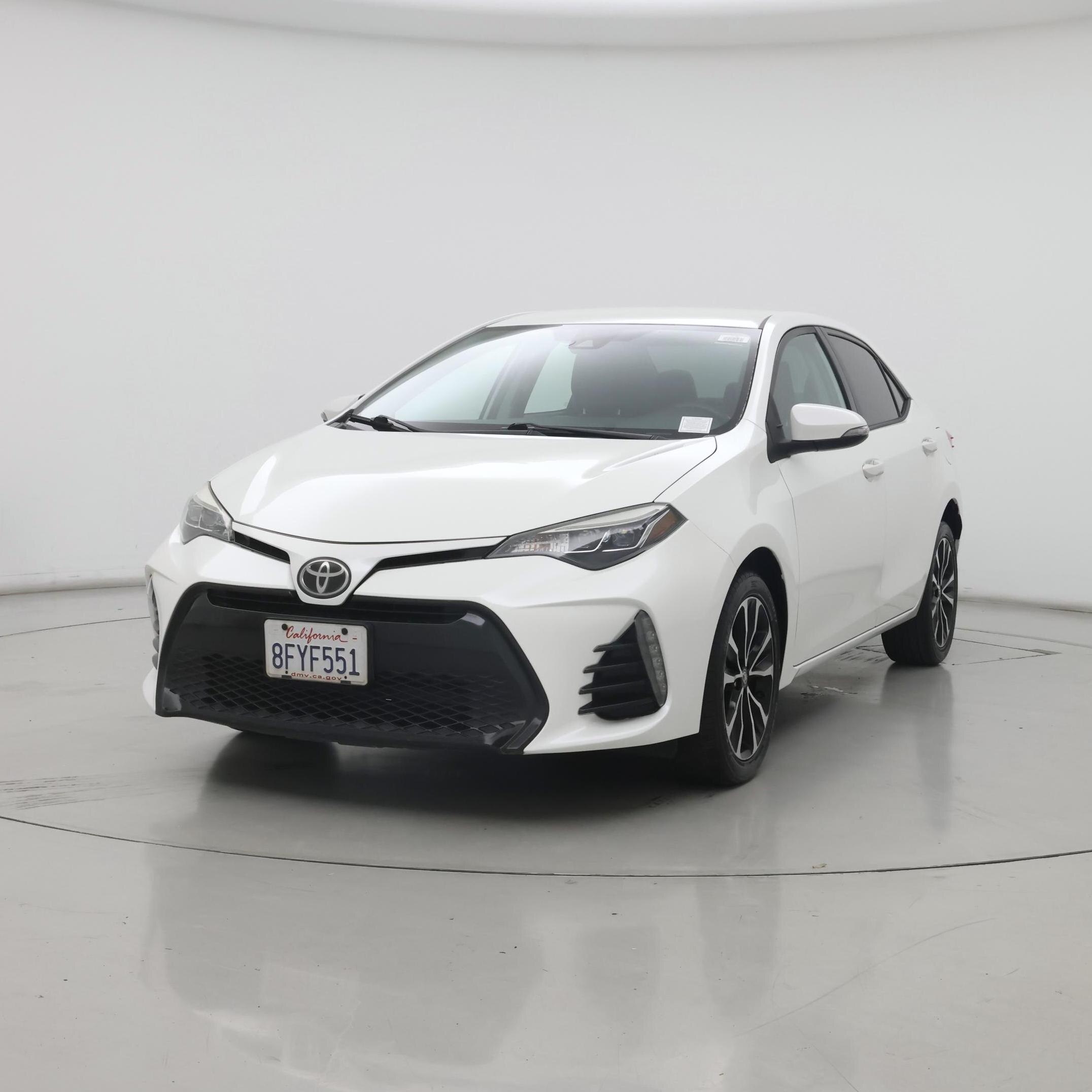 Thumbnail: 2017 Toyota Corolla - 4