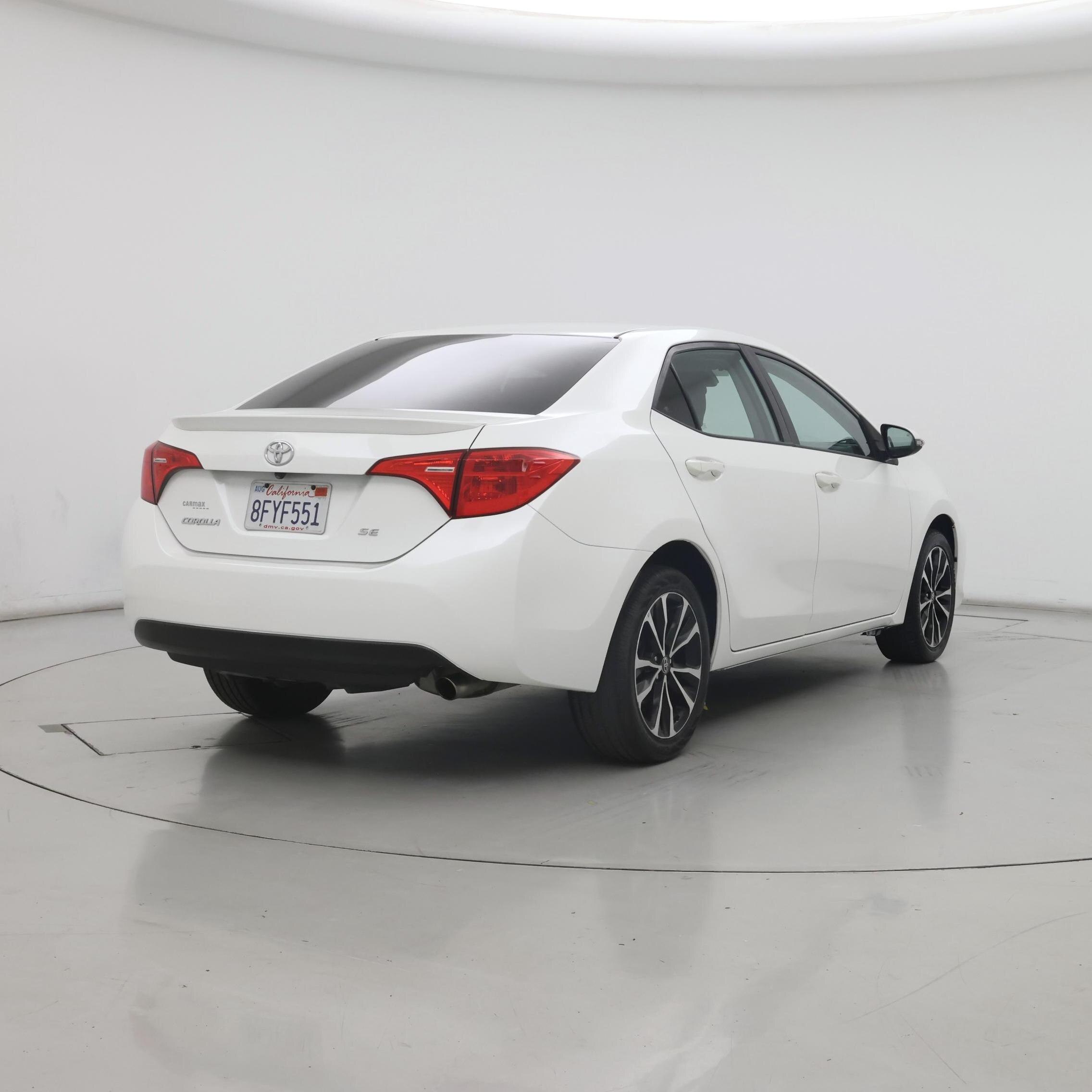 Thumbnail: 2017 Toyota Corolla - 8
