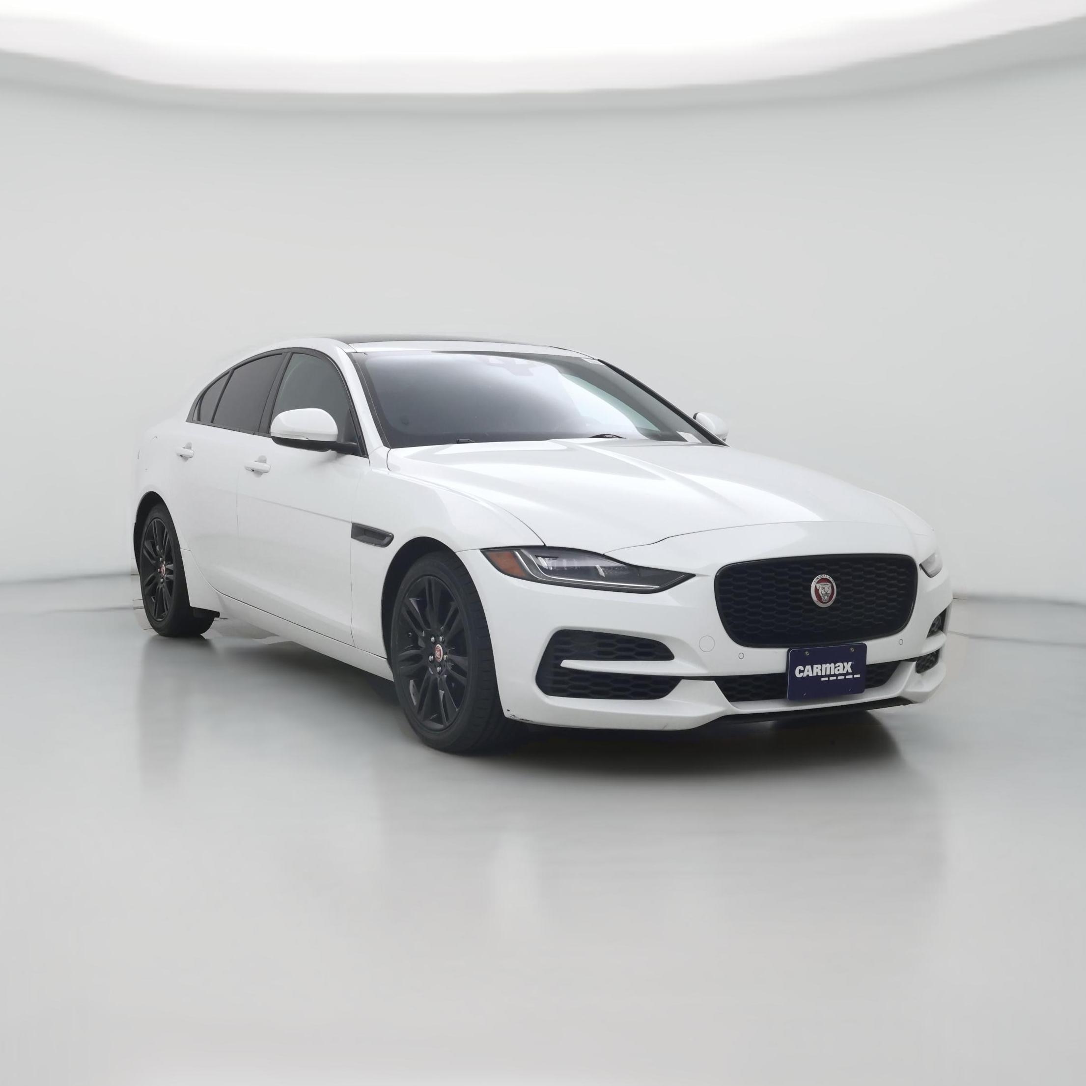 Thumbnail: 2020 Jaguar XE - 1
