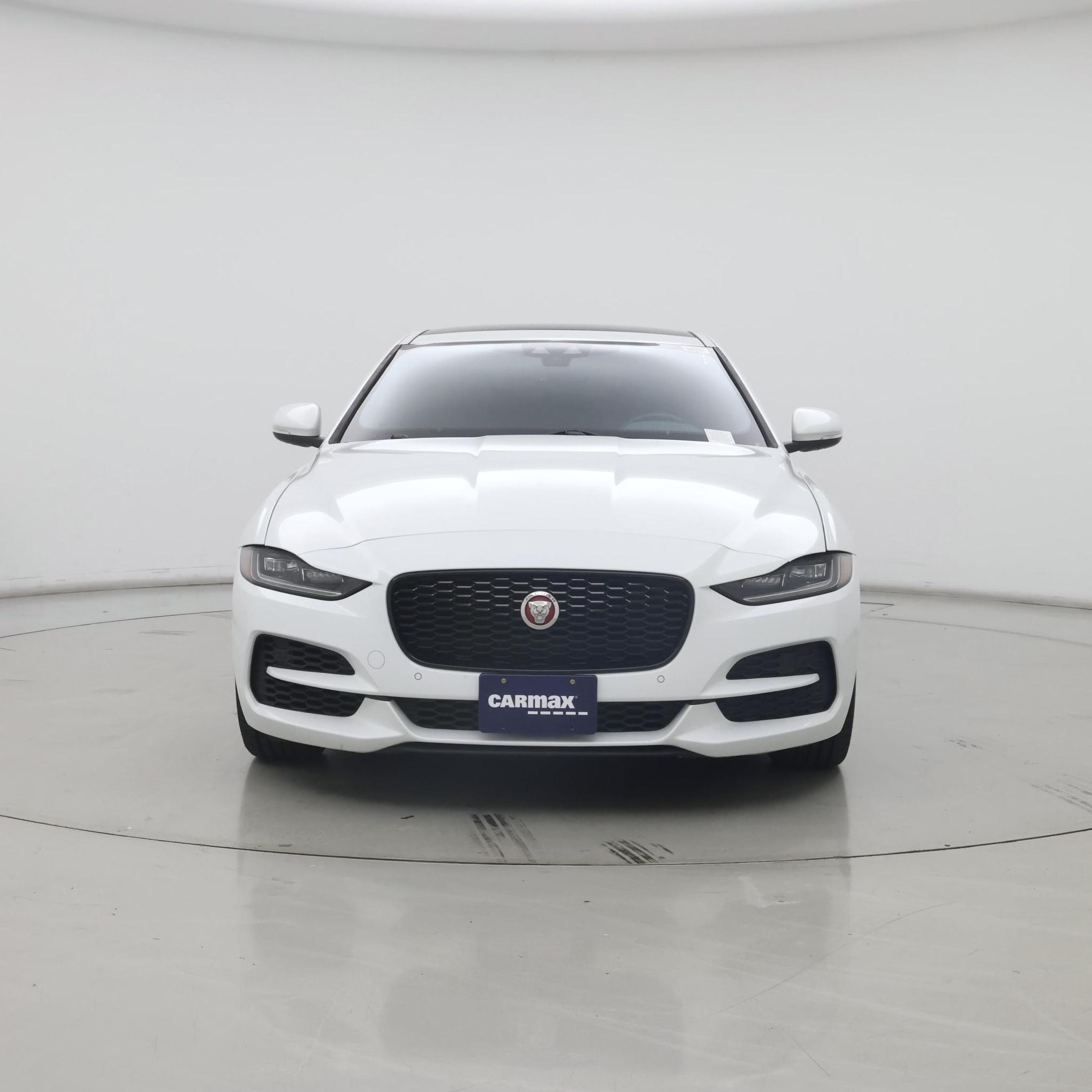 Thumbnail: 2020 Jaguar XE - 5