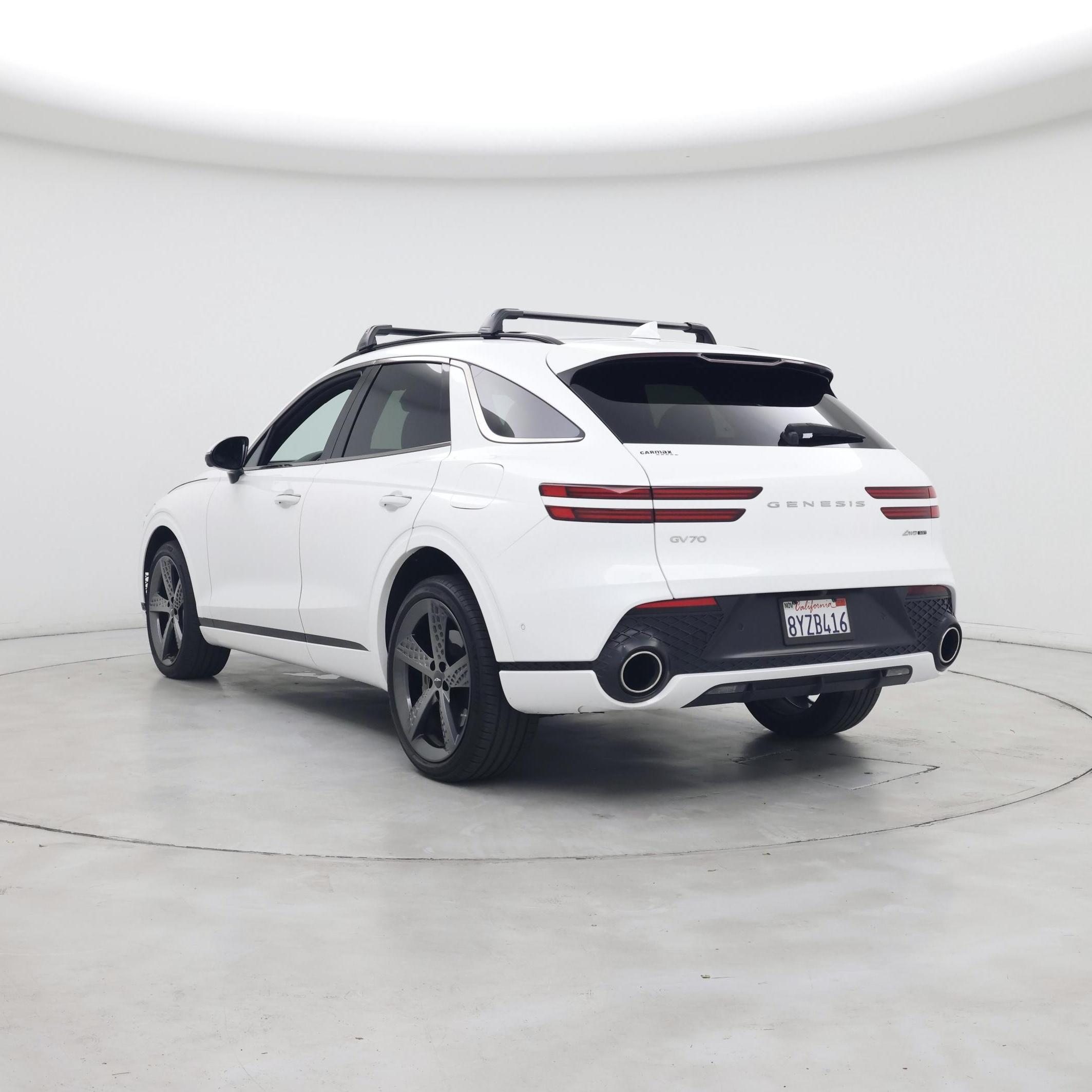 Thumbnail: 2022 Genesis GV70 - 2