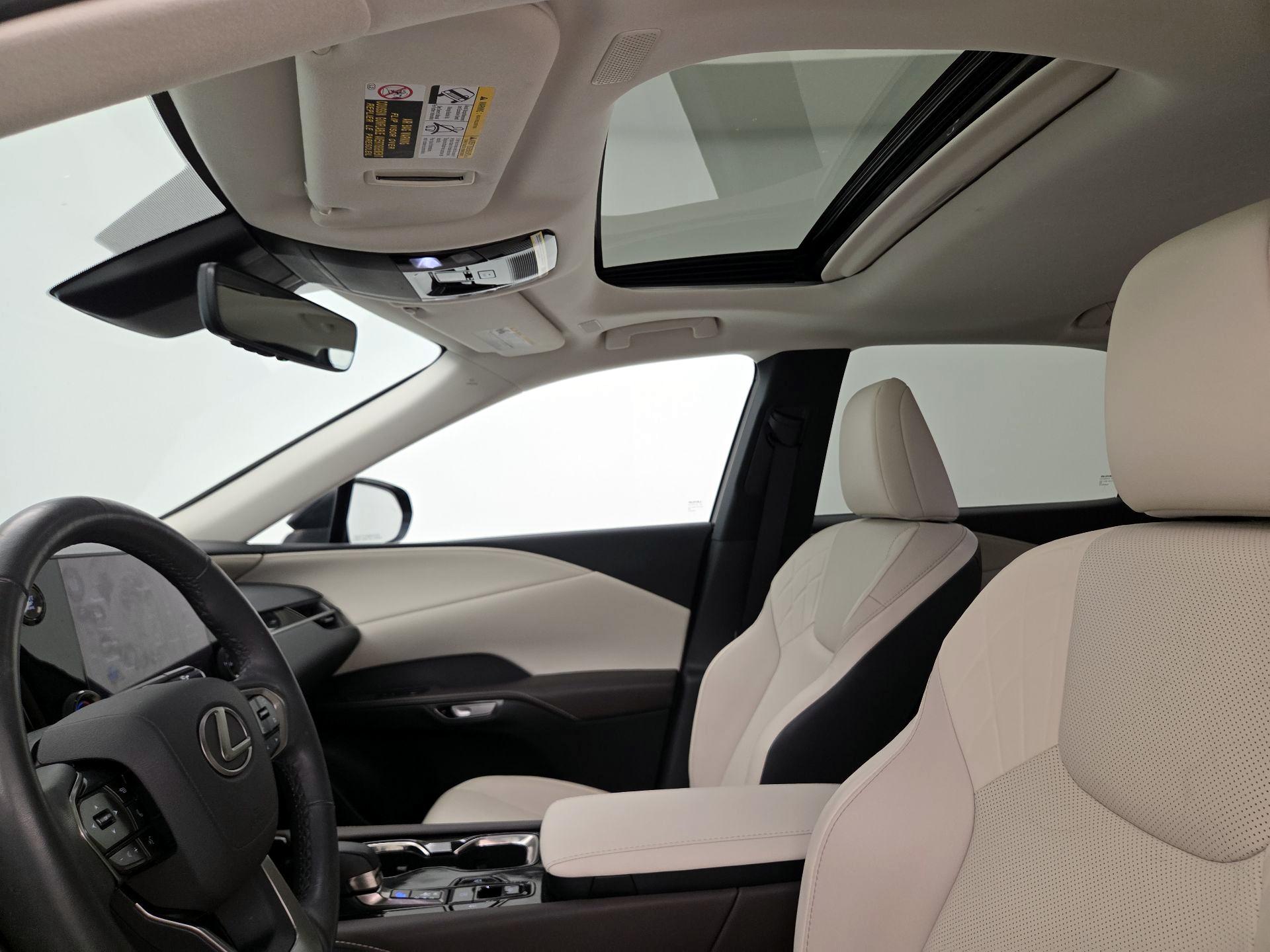 Thumbnail: 2024 Lexus RX - 19