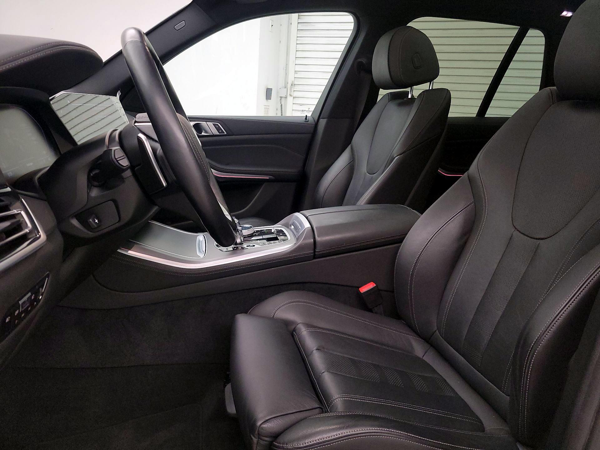 Thumbnail: 2020 BMW X5 - 11