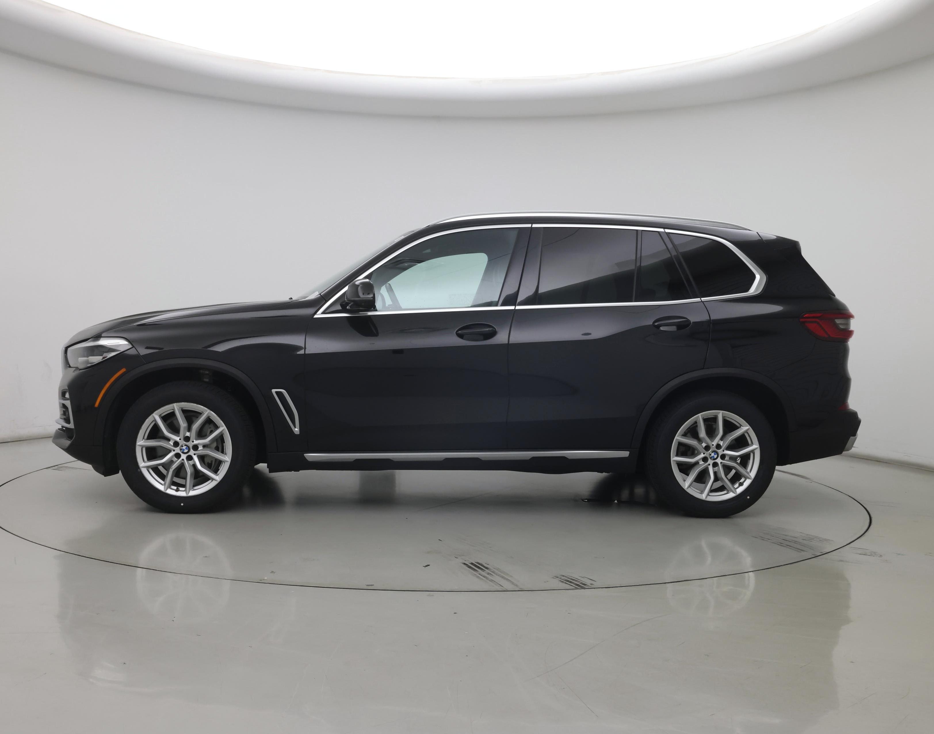 Thumbnail: 2020 BMW X5 - 3