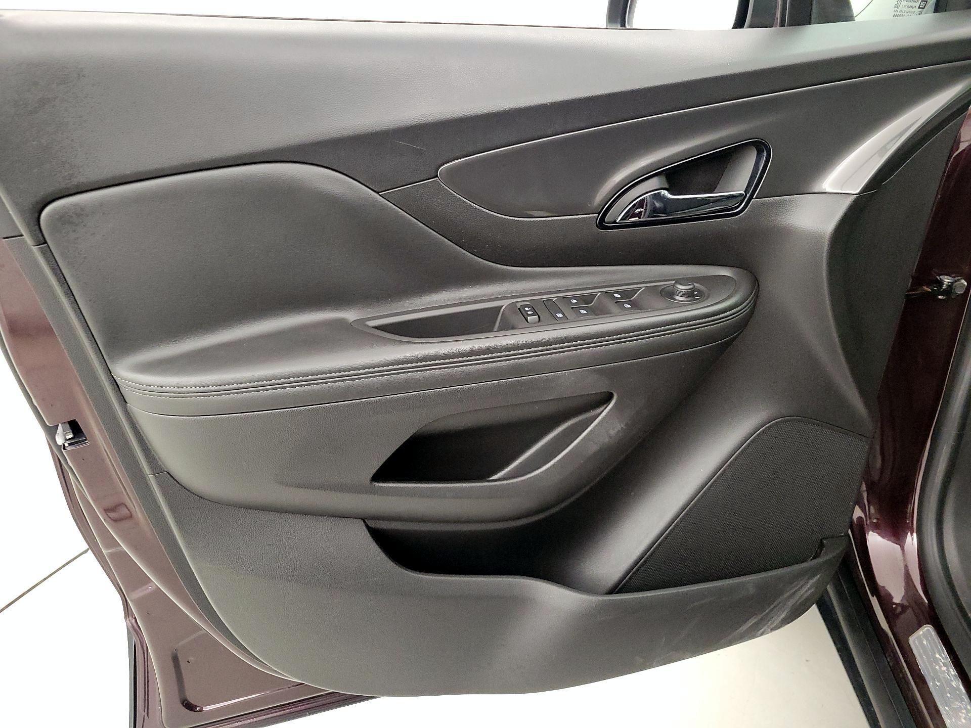 Thumbnail: 2017 Buick Encore - 12