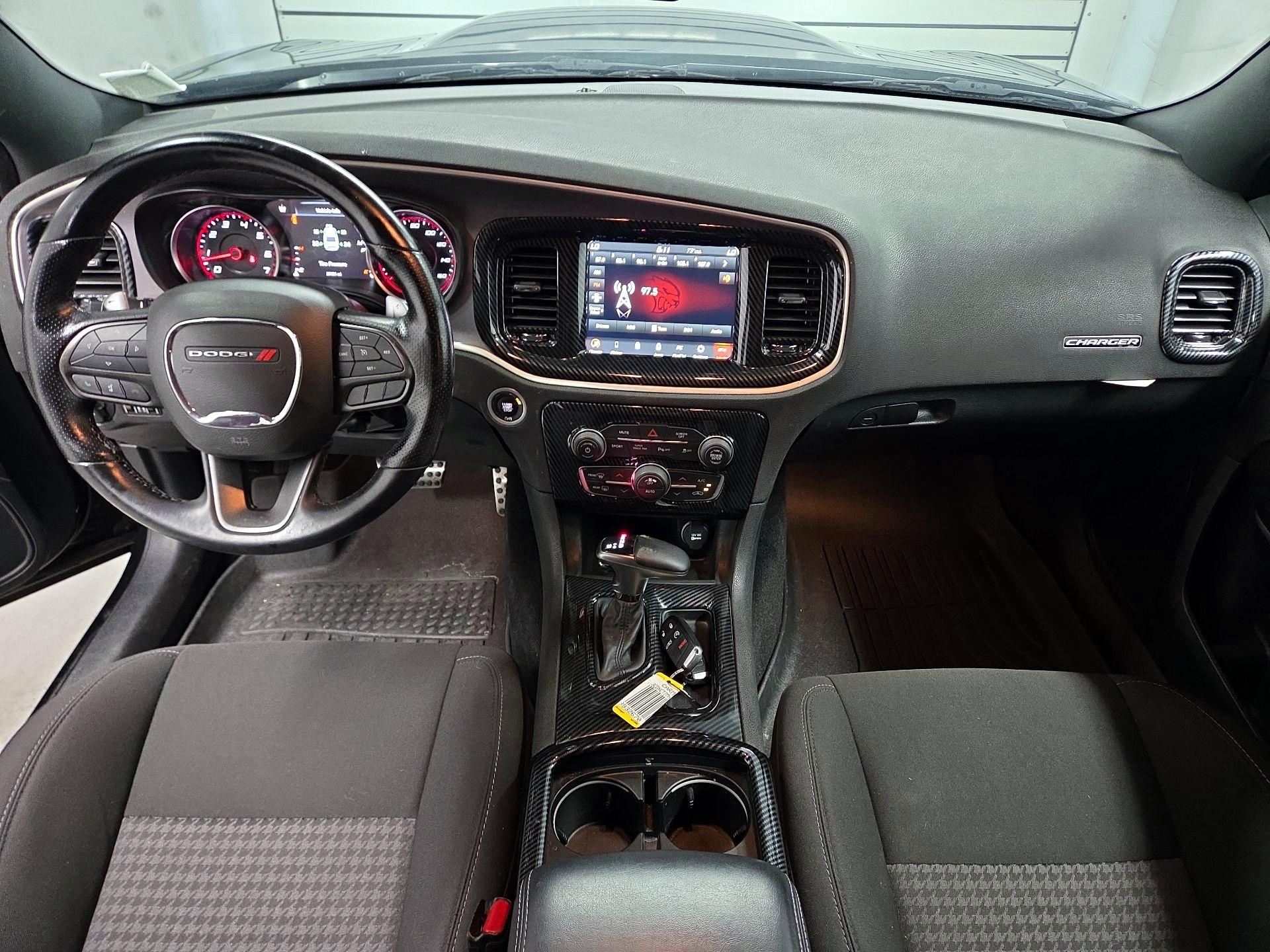 Thumbnail: 2021 Dodge Charger - 9
