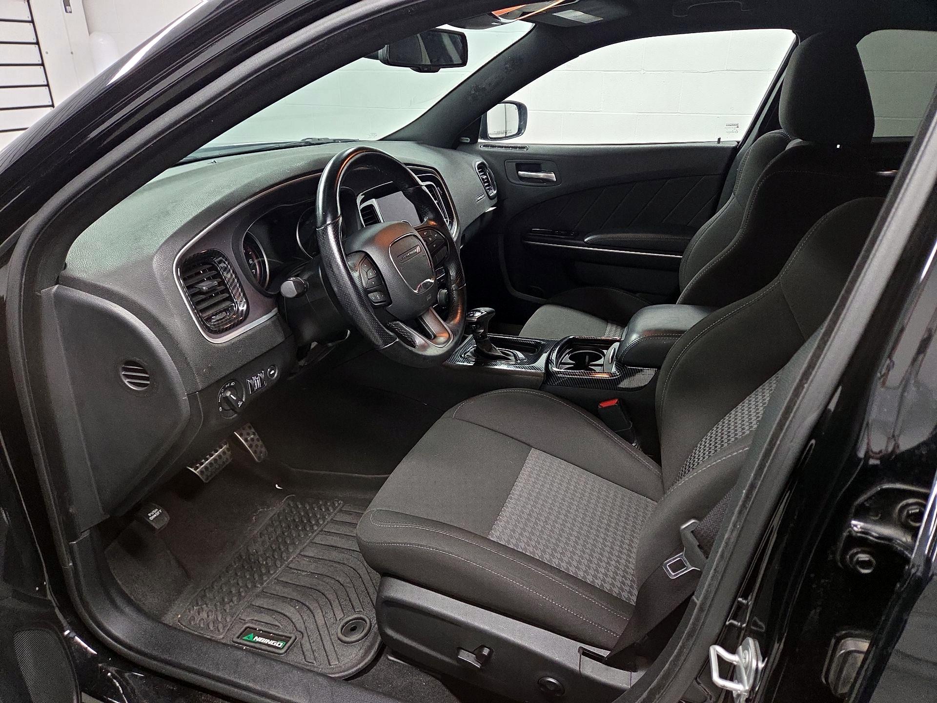 Thumbnail: 2021 Dodge Charger - 11