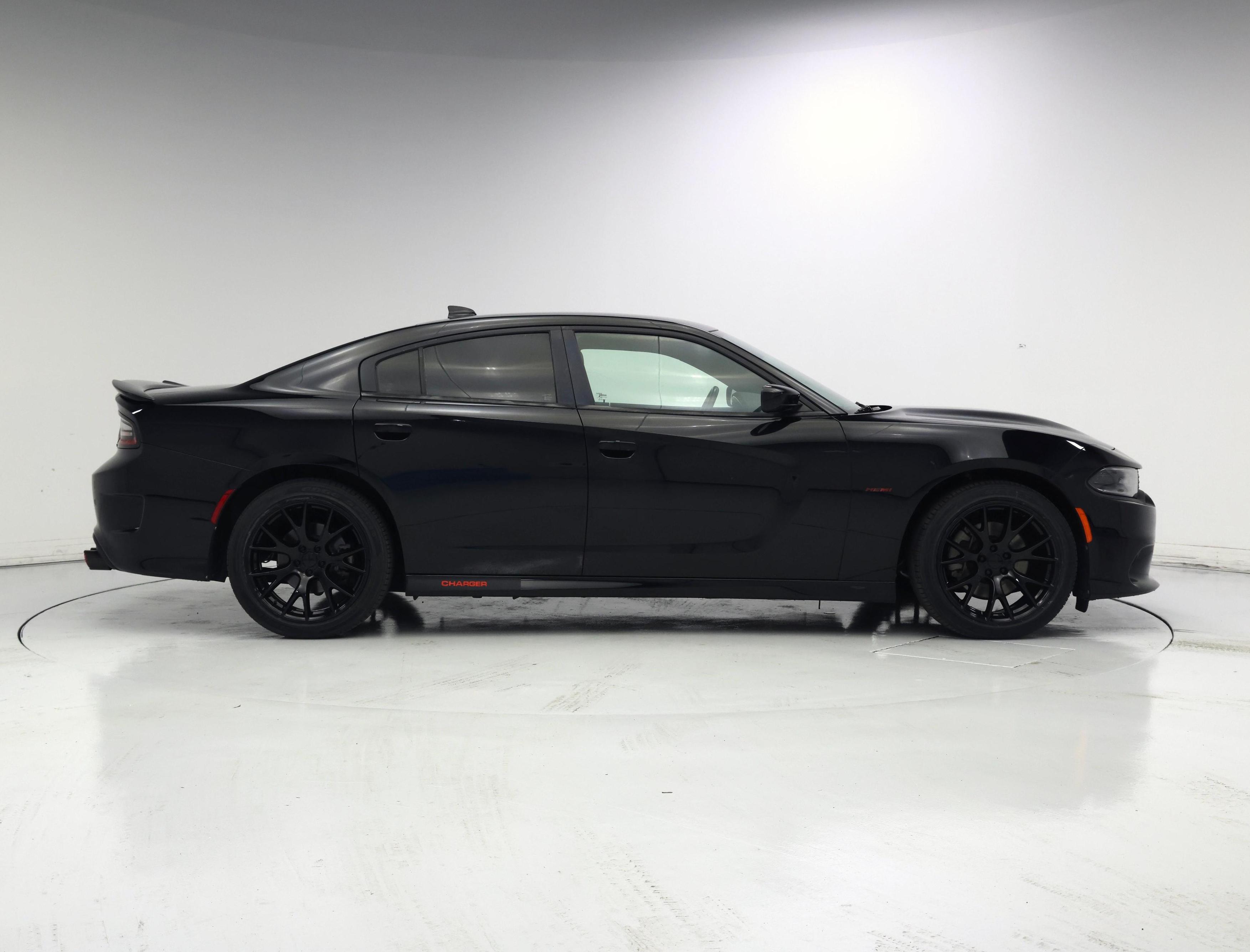 Thumbnail: 2021 Dodge Charger - 7