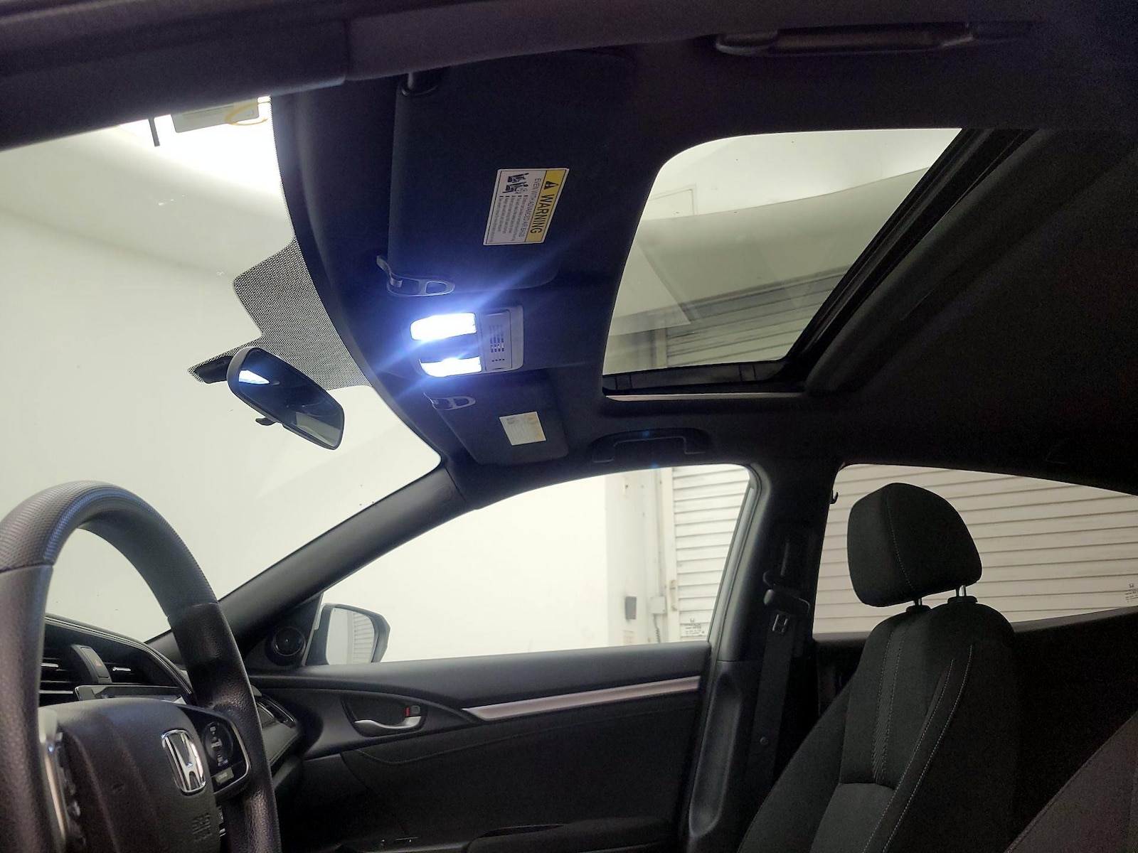2018 Honda Civic Hatchback EX - Photo 19