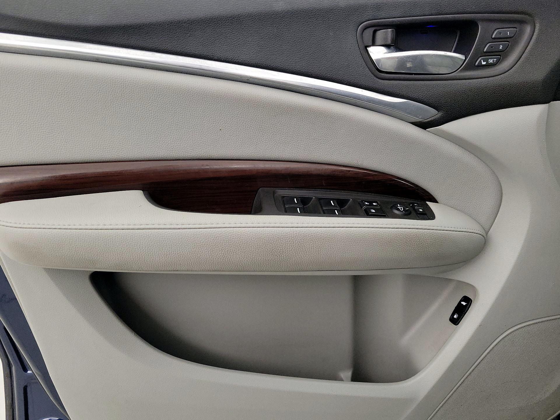 Thumbnail: 2015 Acura MDX - 12