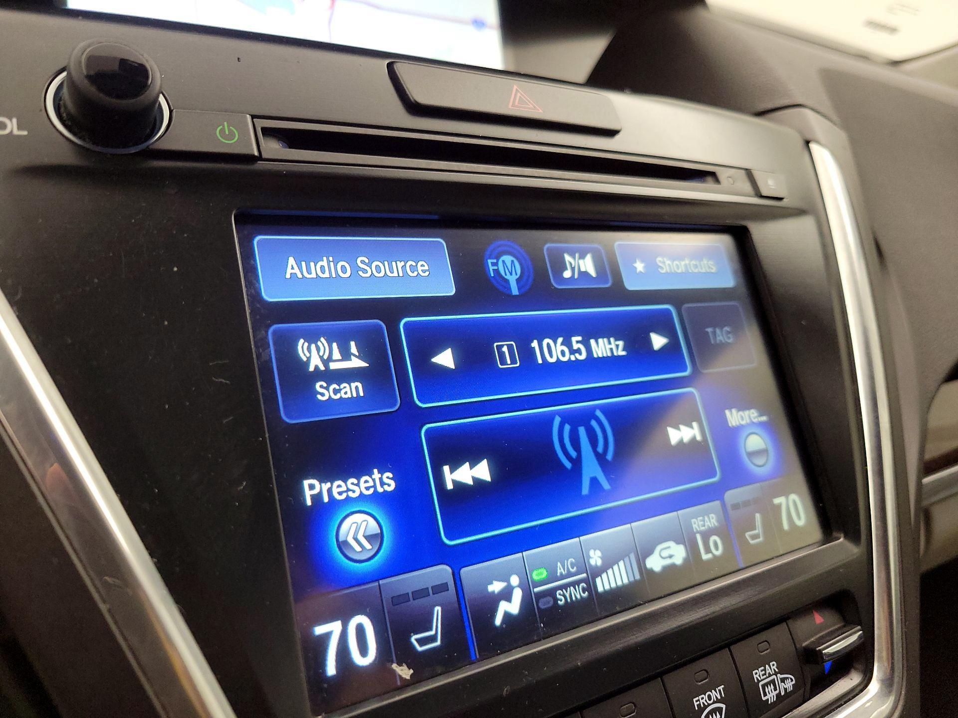 Thumbnail: 2015 Acura MDX - 15
