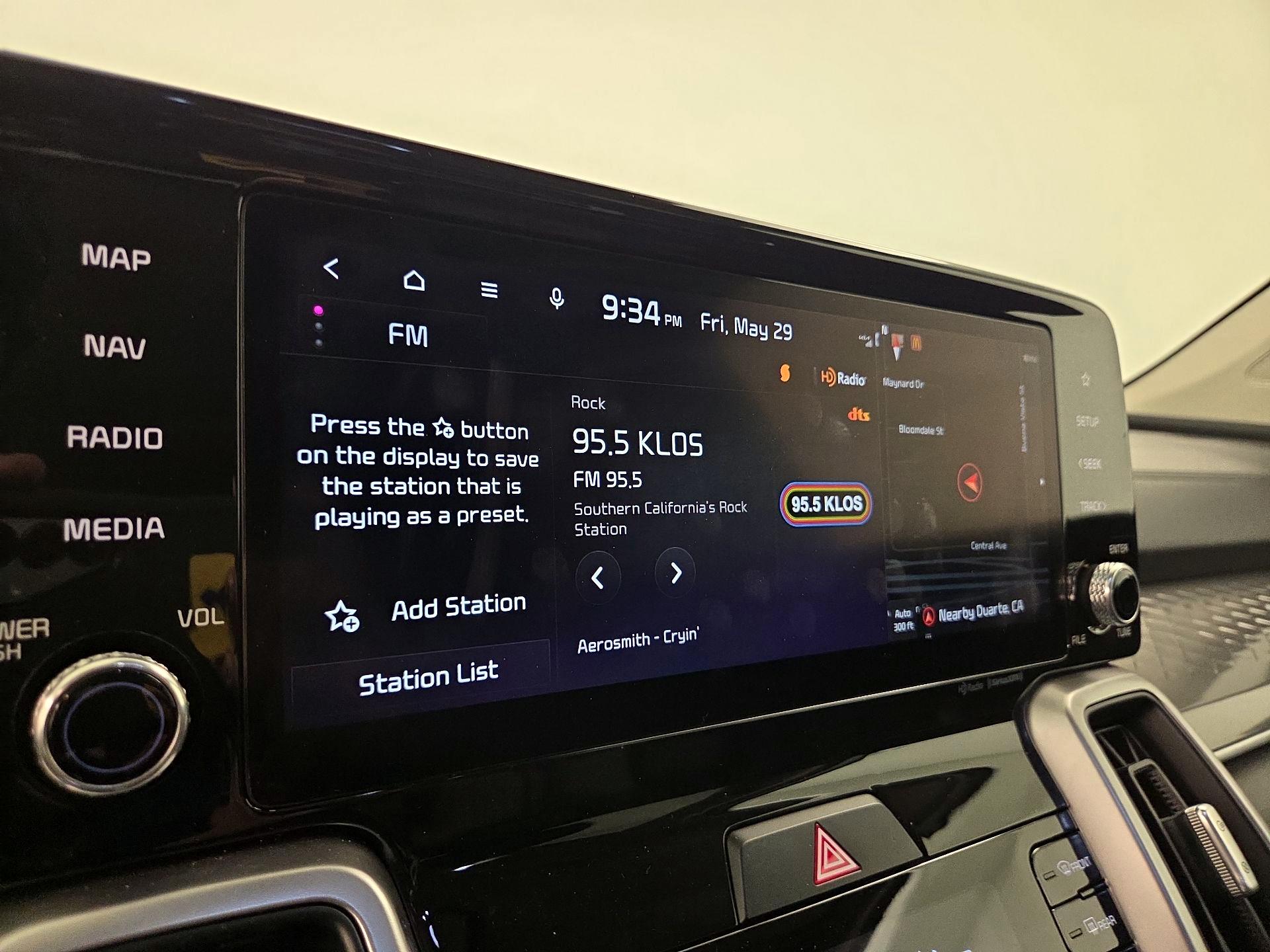 Thumbnail: 2023 Kia Sorento - 16