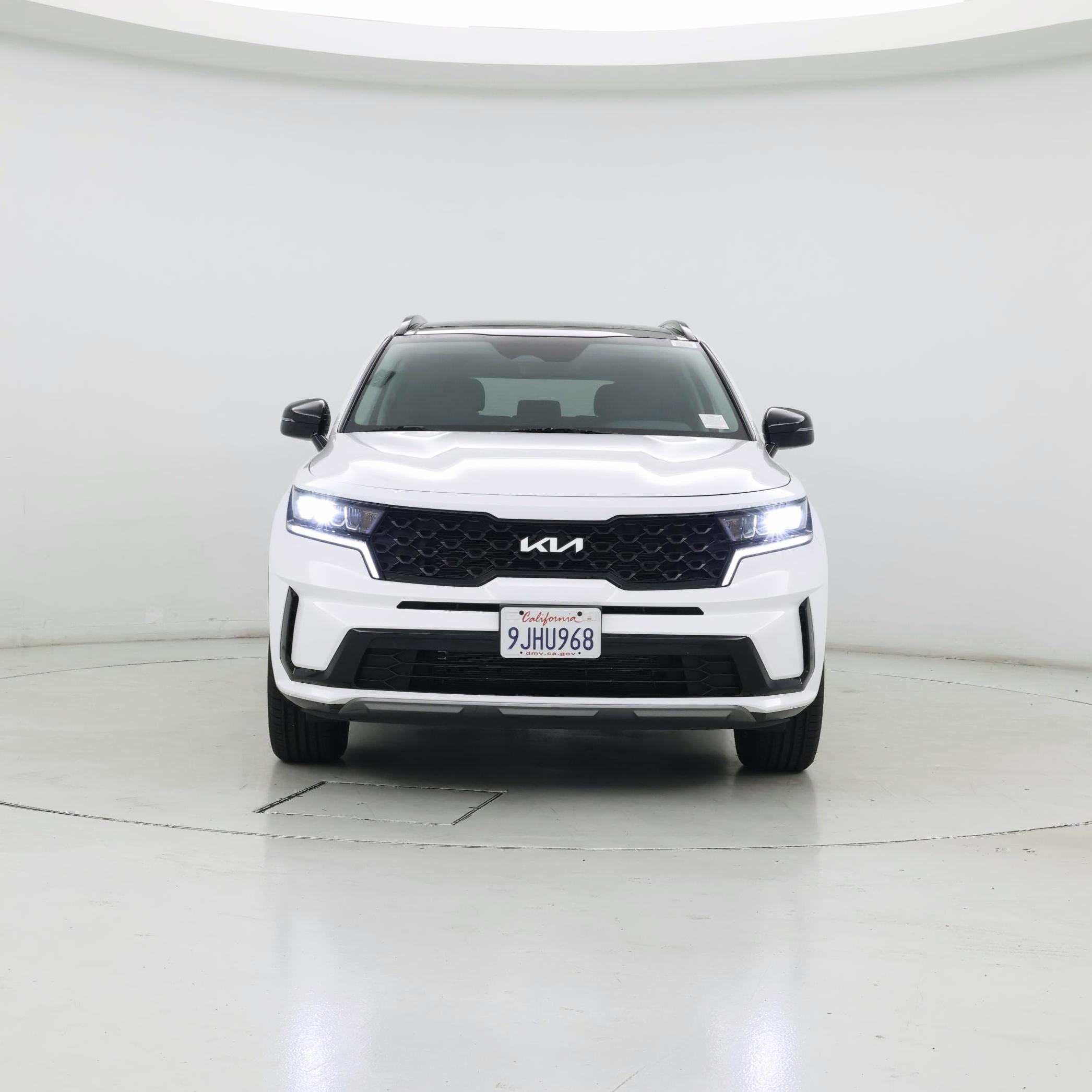 Thumbnail: 2023 Kia Sorento - 5