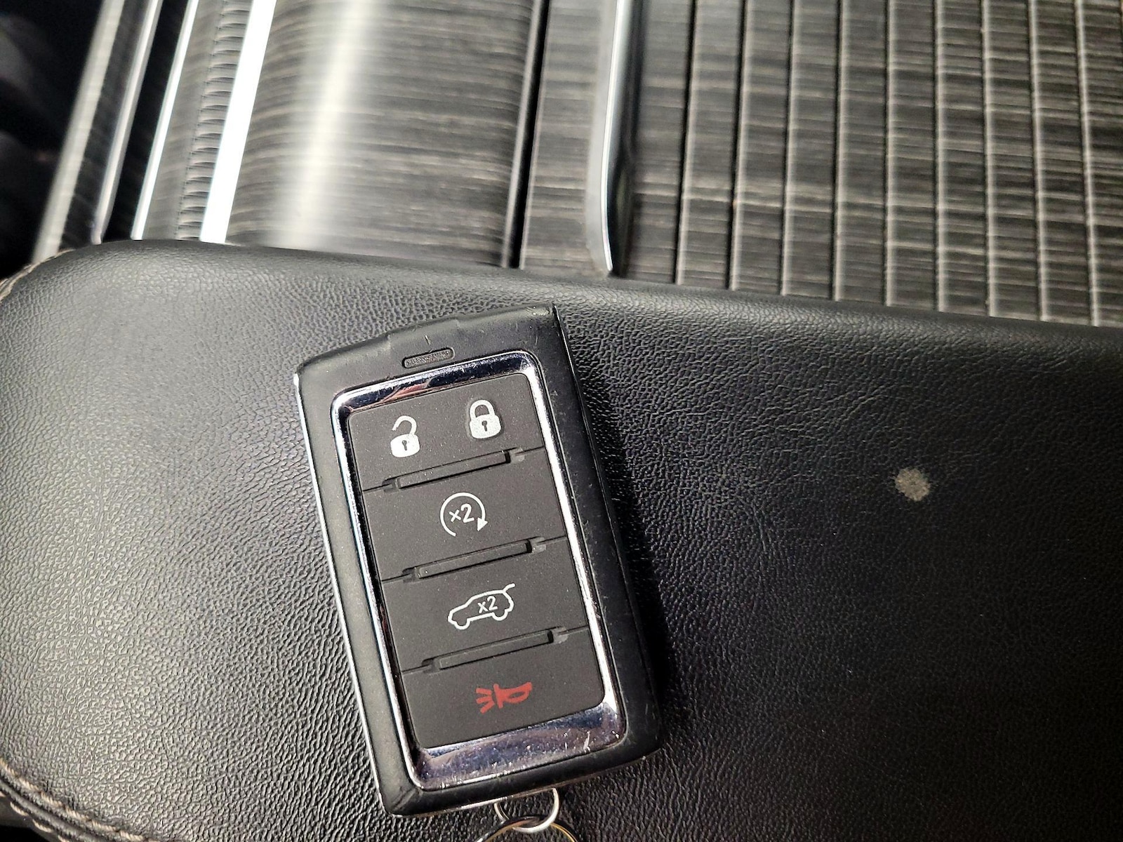 2024 Jeep Wagoneer L Series II - Photo 24