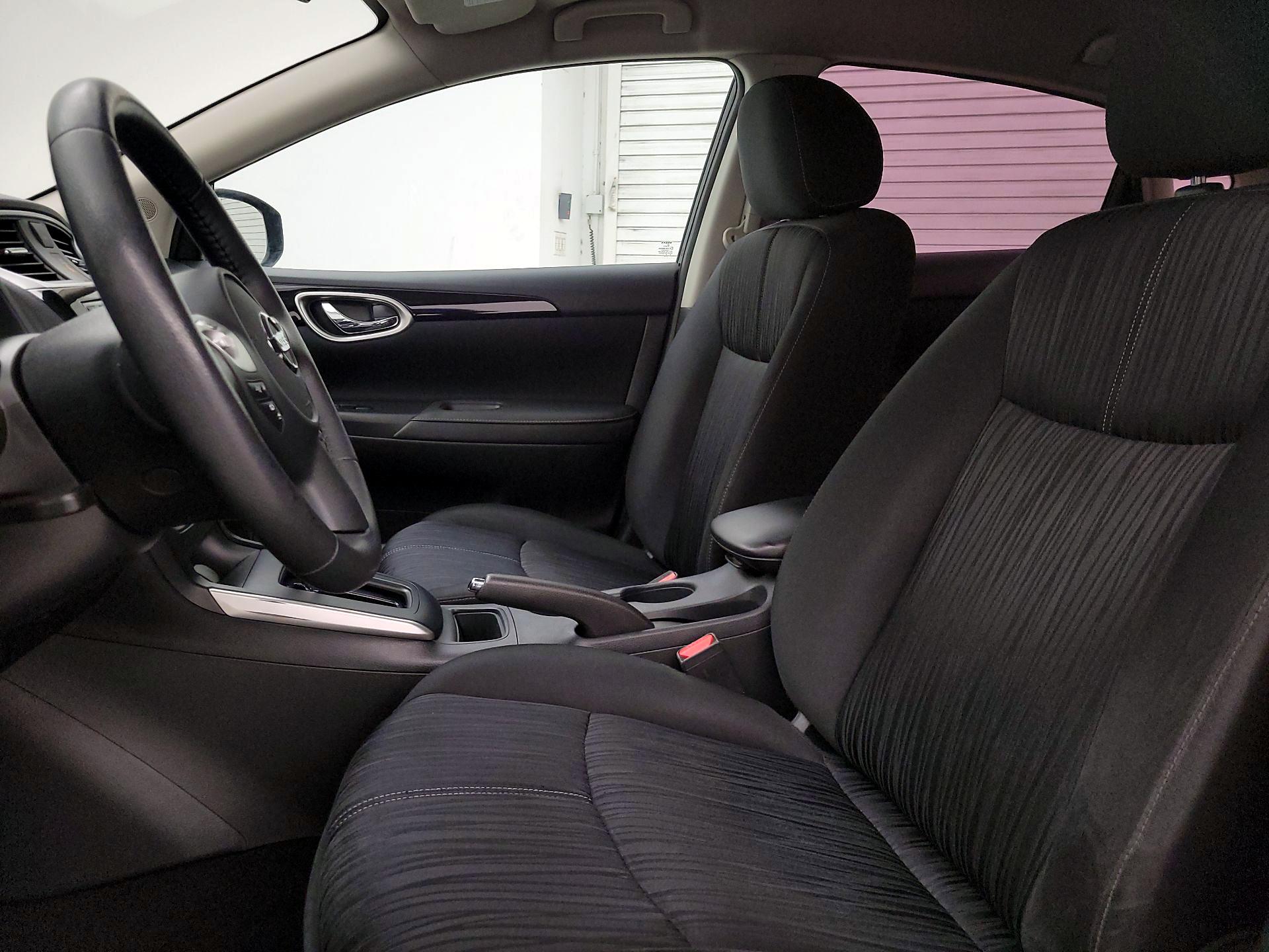 Thumbnail: 2018 Nissan Sentra - 11